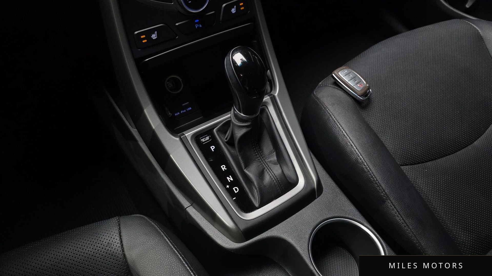 Hyundai AVANTE 2016 — миниатюра 11