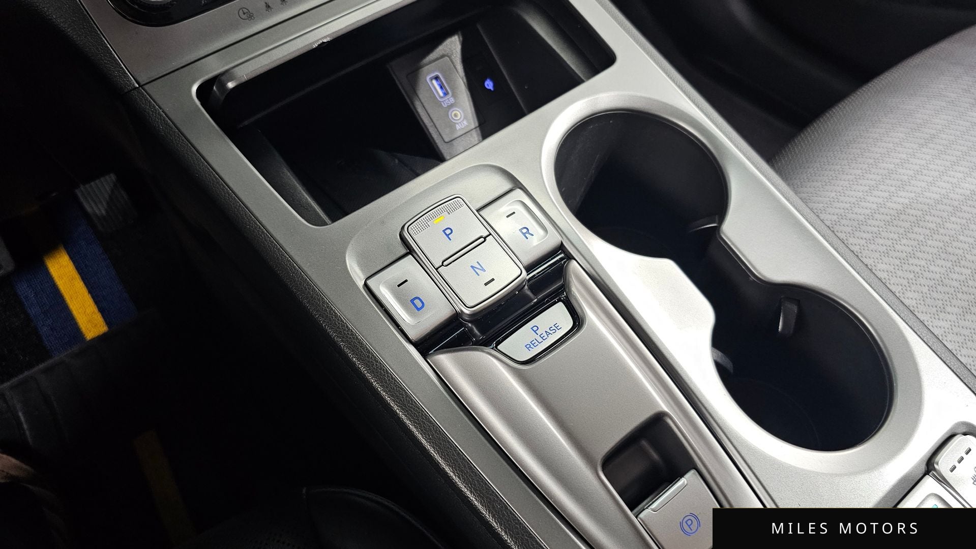 Hyundai Kona 2019 — миниатюра 12