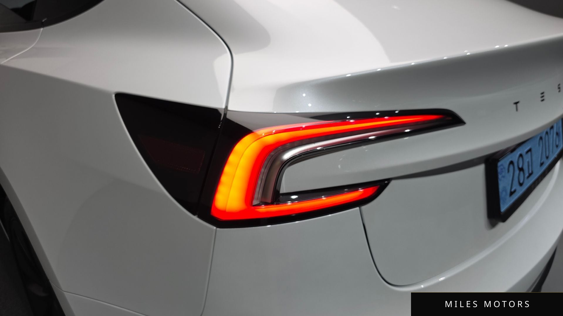 Tesla Model 3 2024 — миниатюра 8