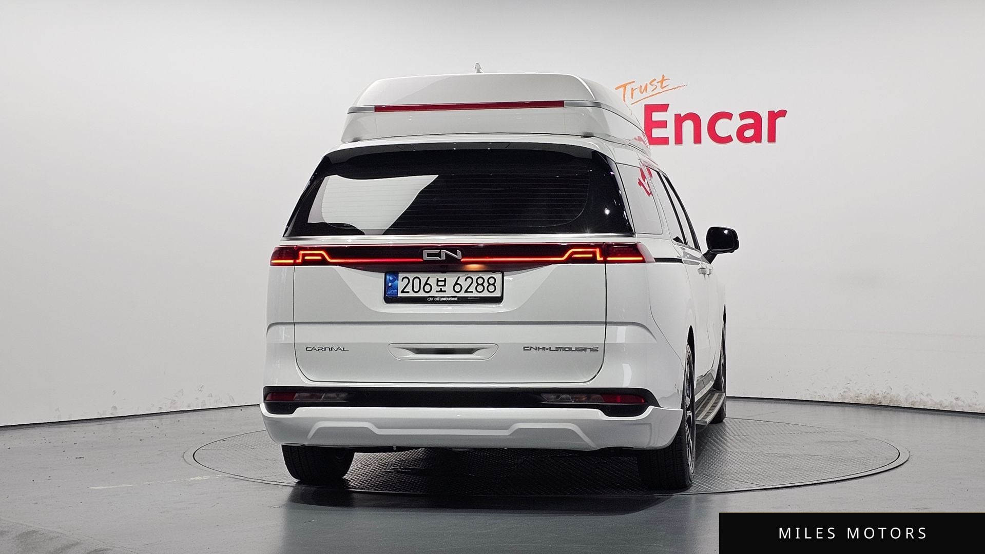 Kia Carnival 2023 — миниатюра 4