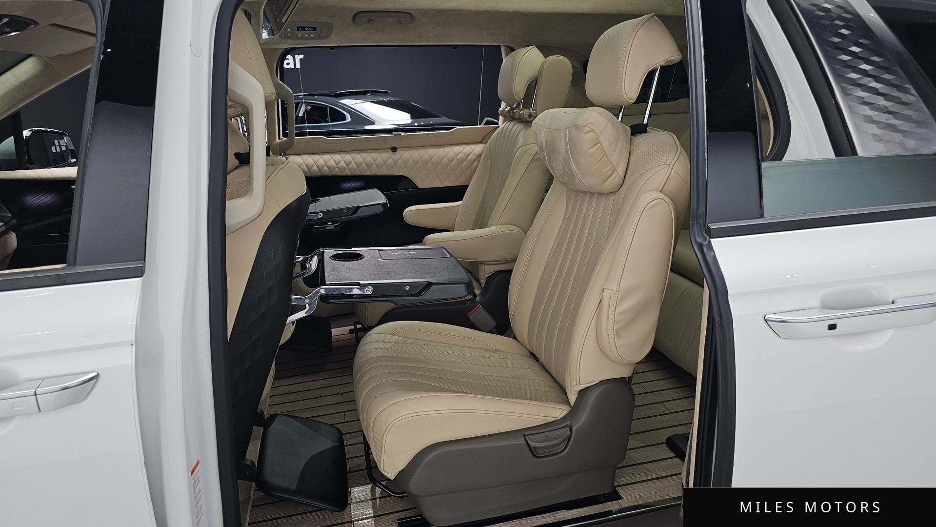 Kia Carnival 2023 — миниатюра 12