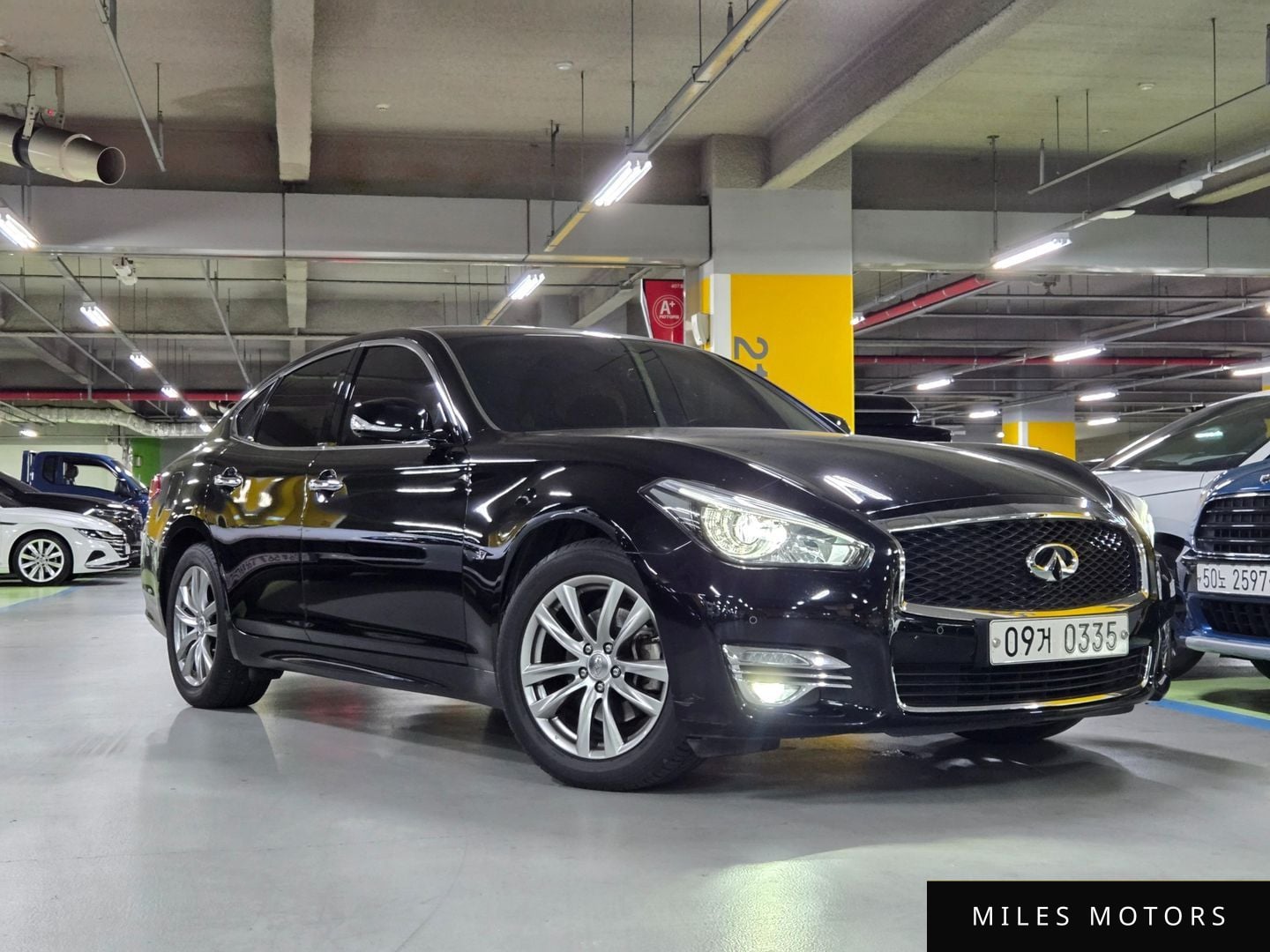 Infiniti Q70 2016 — миниатюра 3