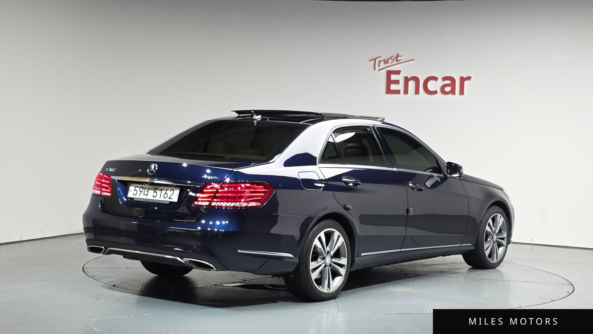 Mercedes-Benz E-Class W212 2014 — миниатюра 2