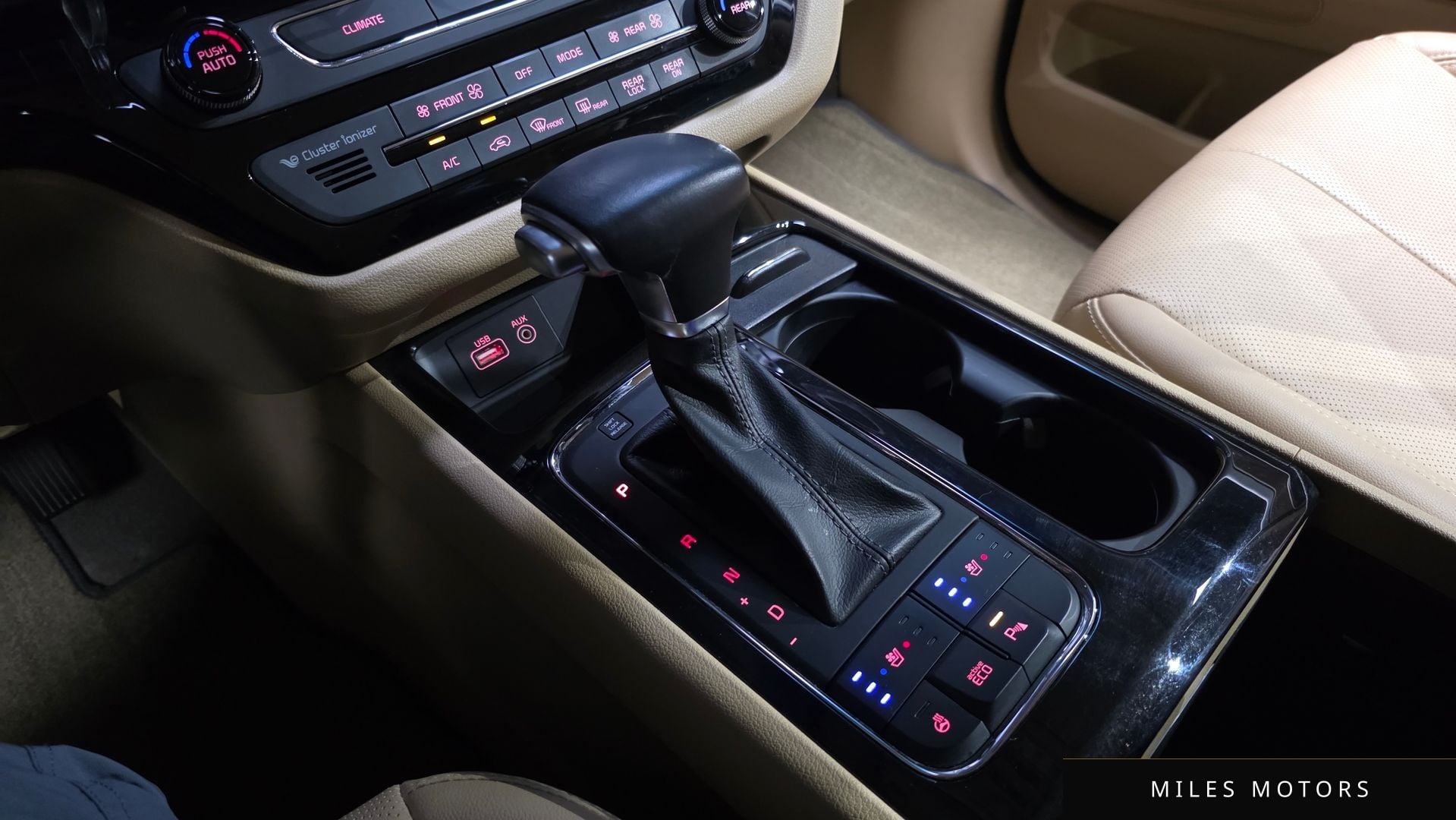 Kia Canival 2018 — миниатюра 11
