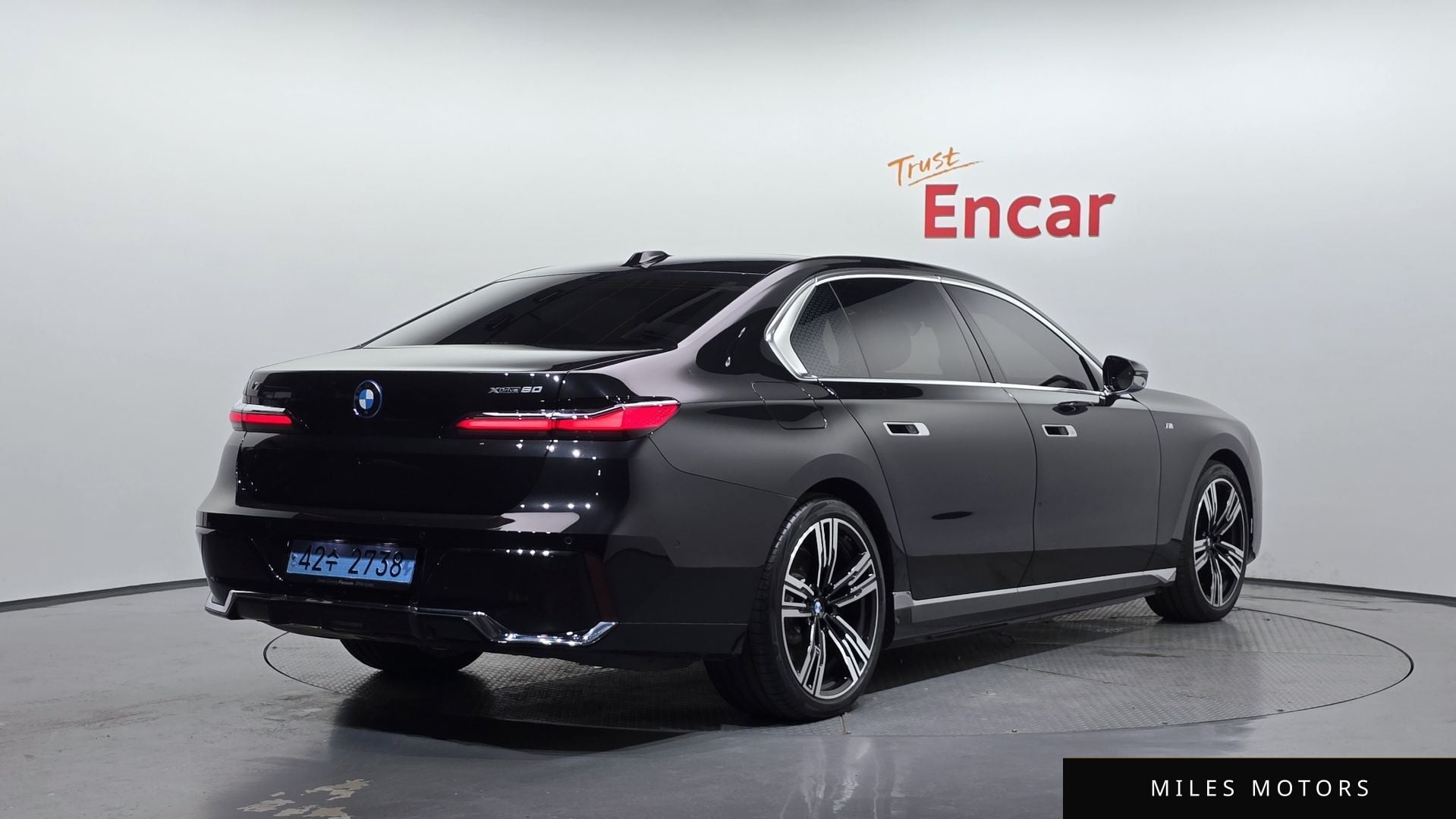 BMW i7 (G70) 2025 — миниатюра 2