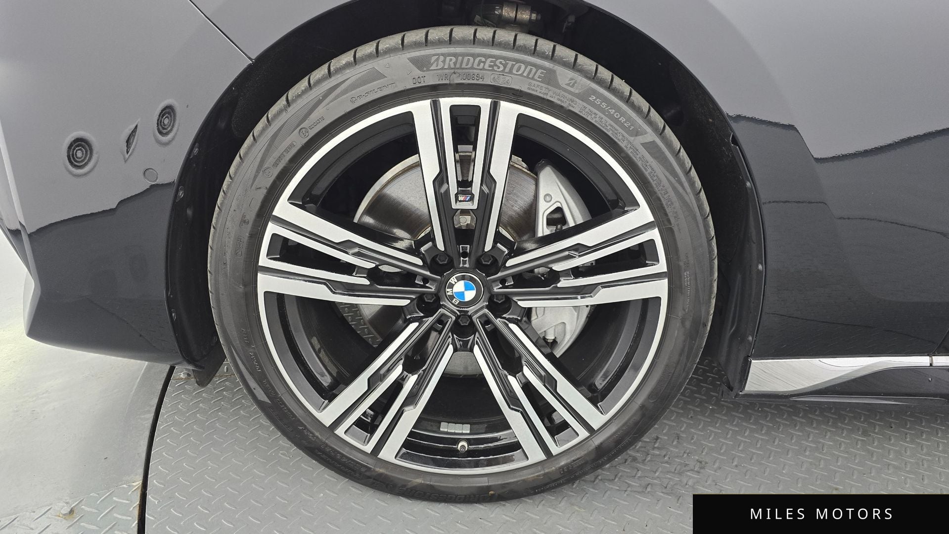 BMW i7 (G70) 2025 — миниатюра 5