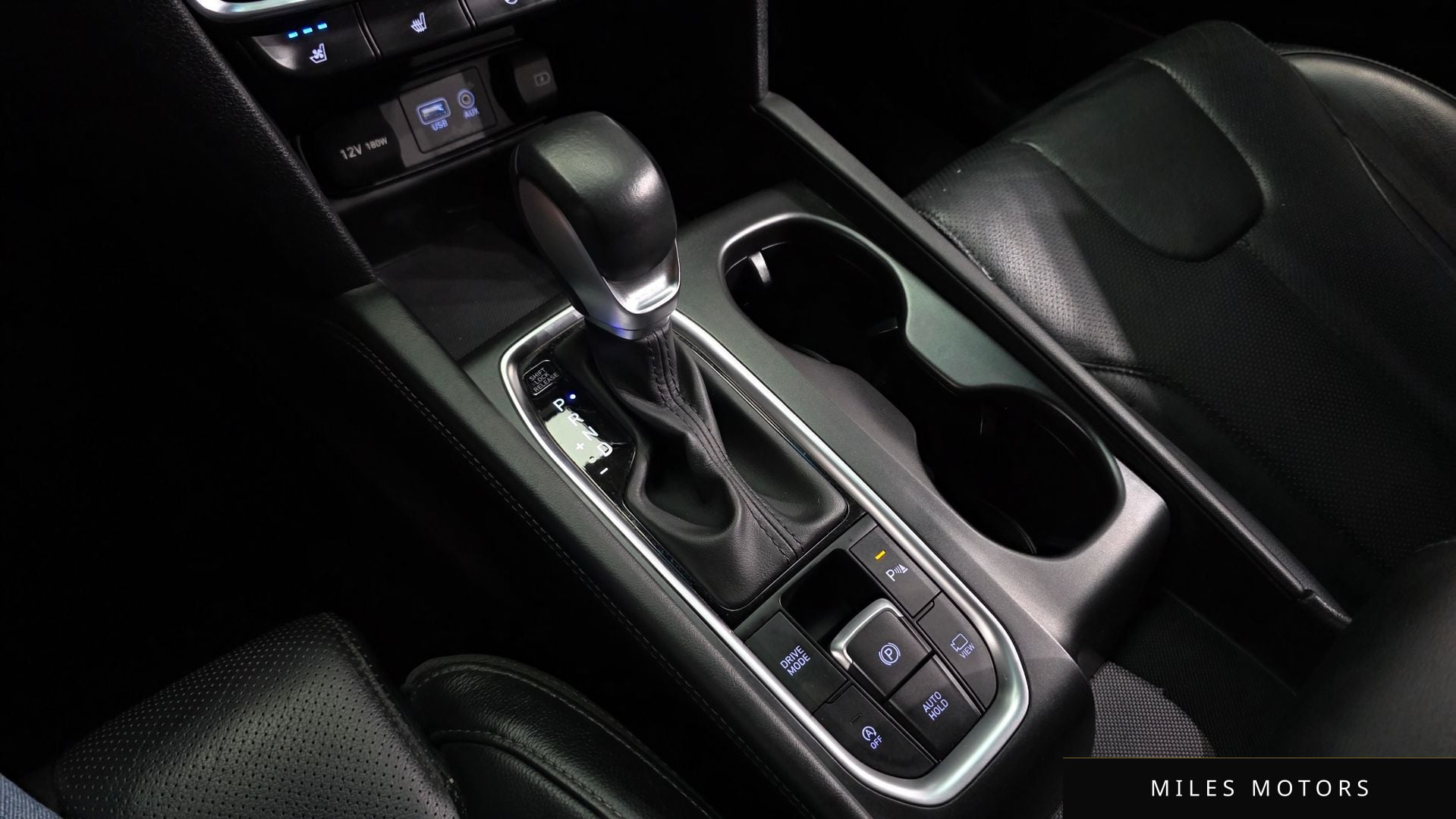 Hyundai Santafe 2019 — миниатюра 12