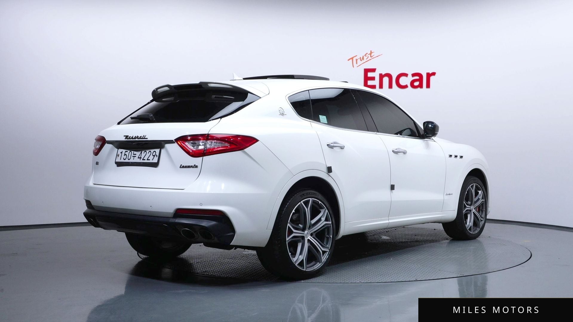 Maserati Levante 2019 — миниатюра 2
