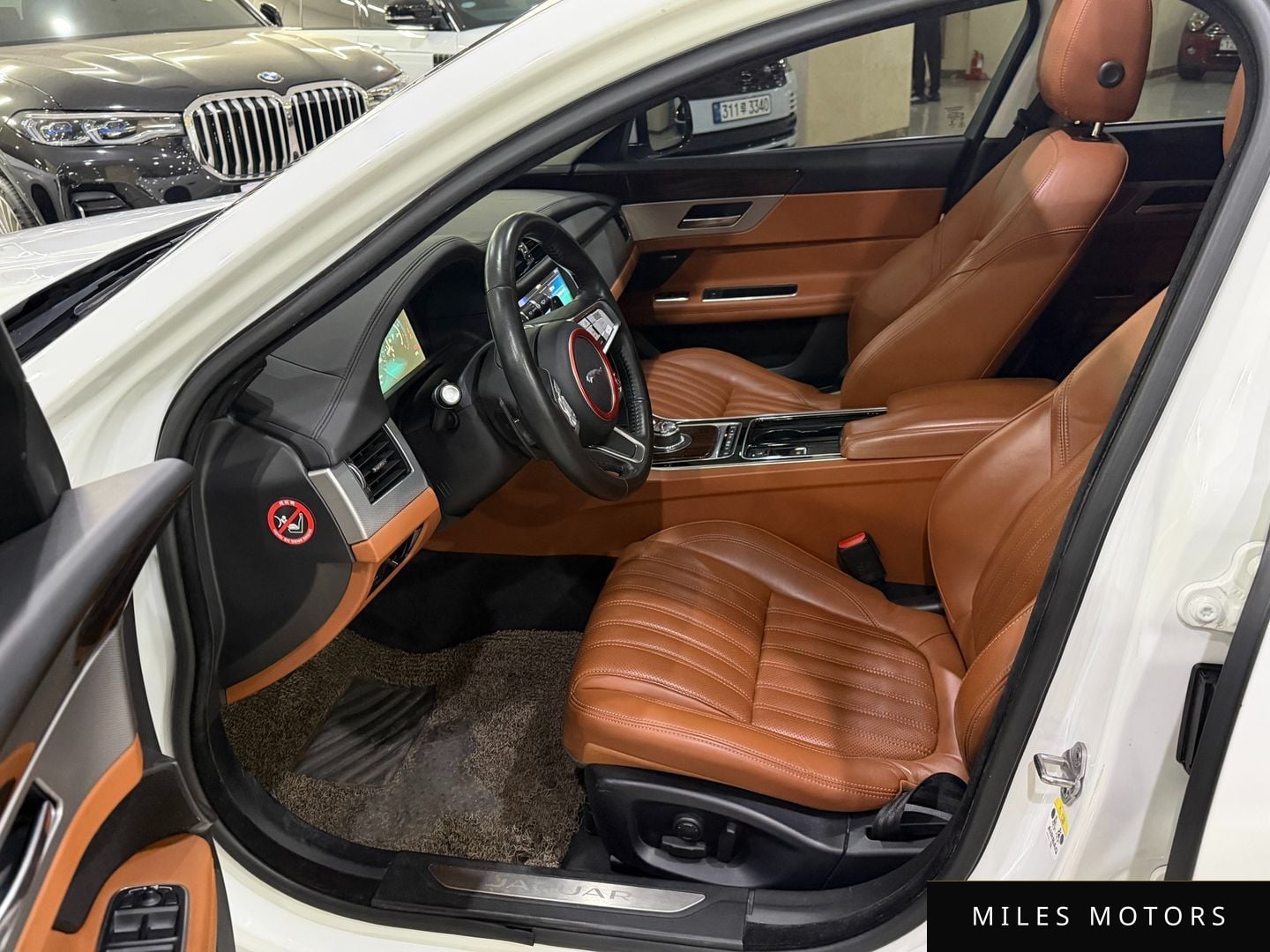Jaguar XF (X260) 2018 — миниатюра 6