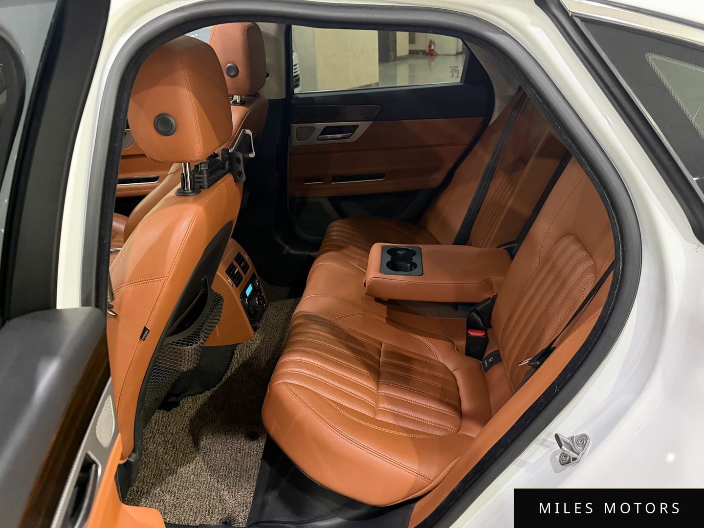 Jaguar XF (X260) 2018 — миниатюра 7