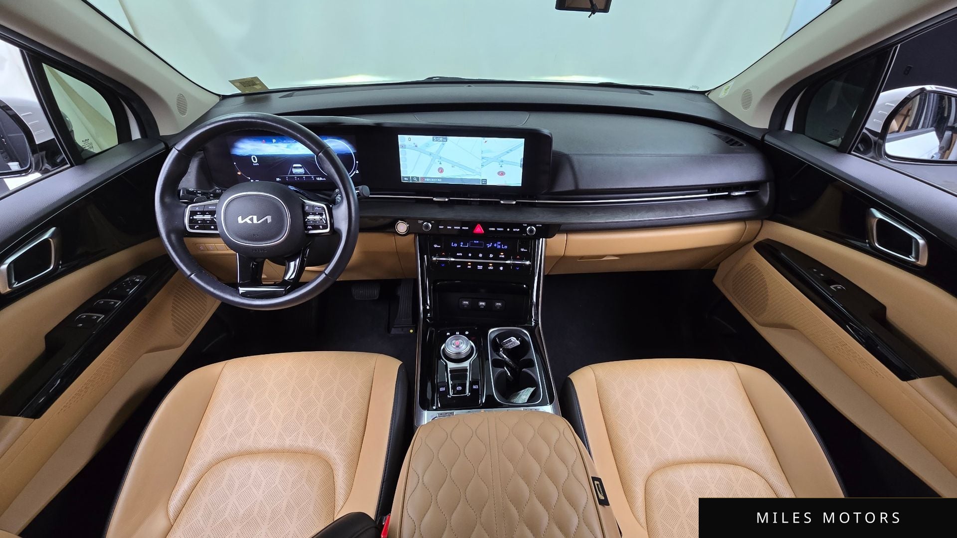 Kia Carnival 2023 — миниатюра 10