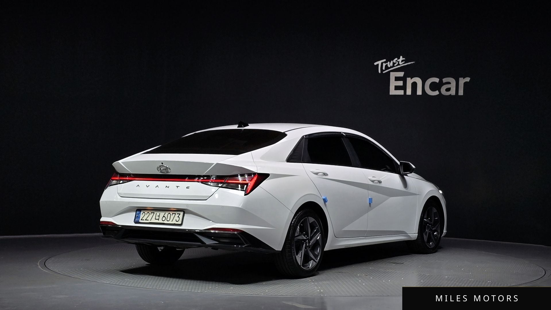 Hyundai AVANTE 2023 — миниатюра 2