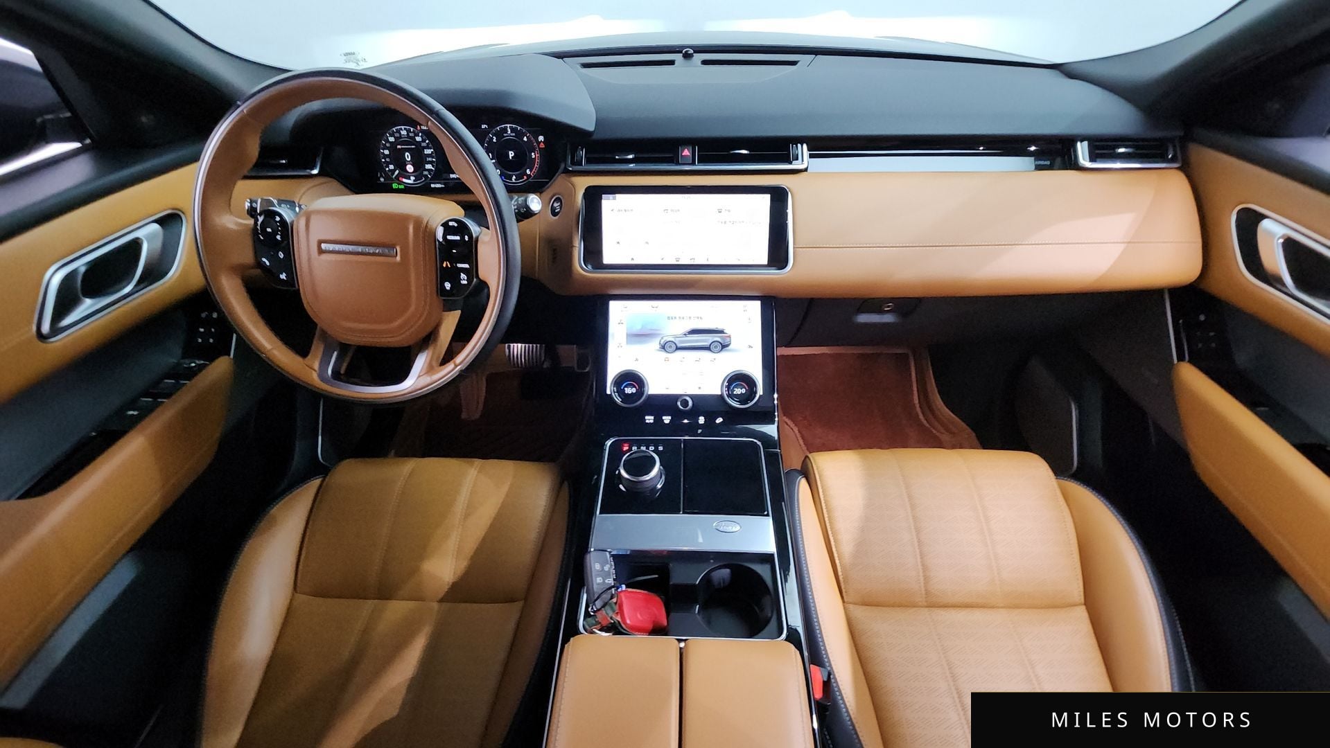 Land Rover Range Rover Velar 2019 — миниатюра 10