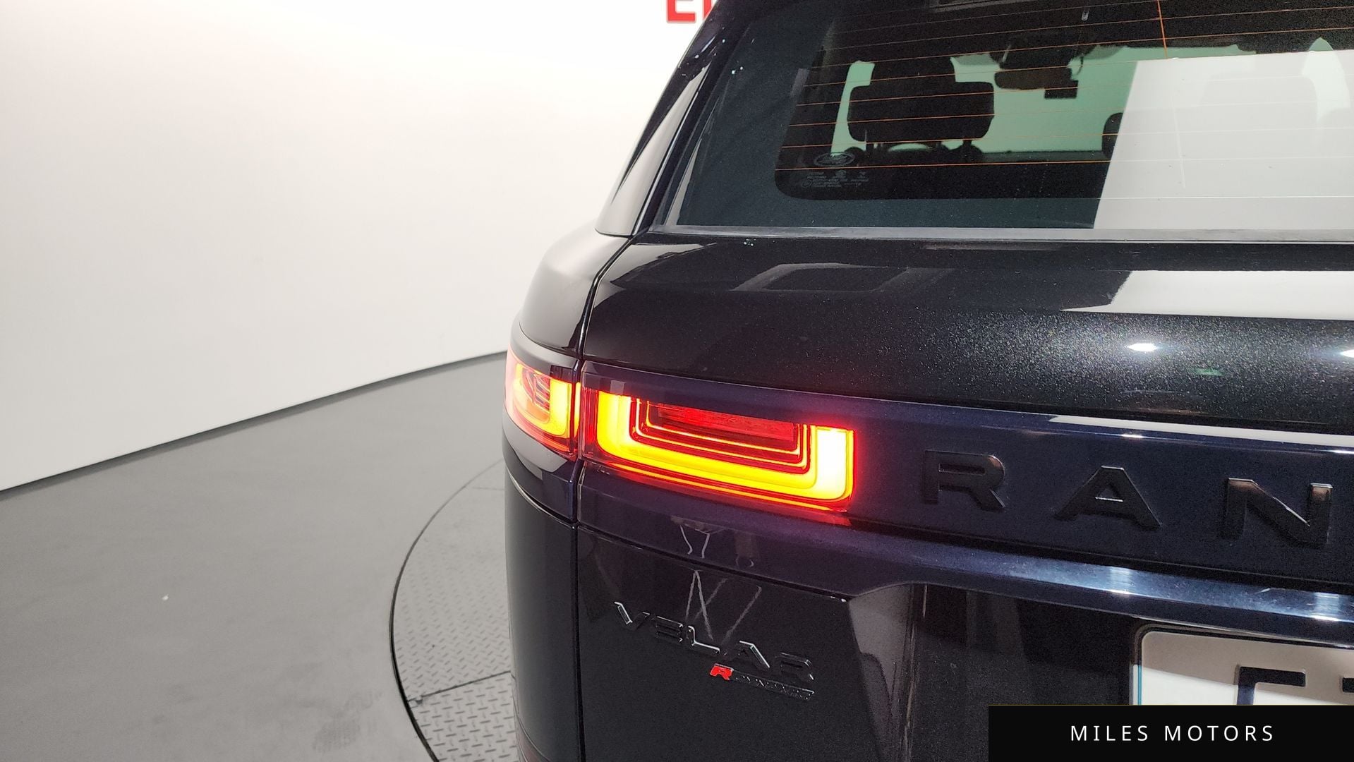 Land Rover Range Rover Velar 2019 — миниатюра 9