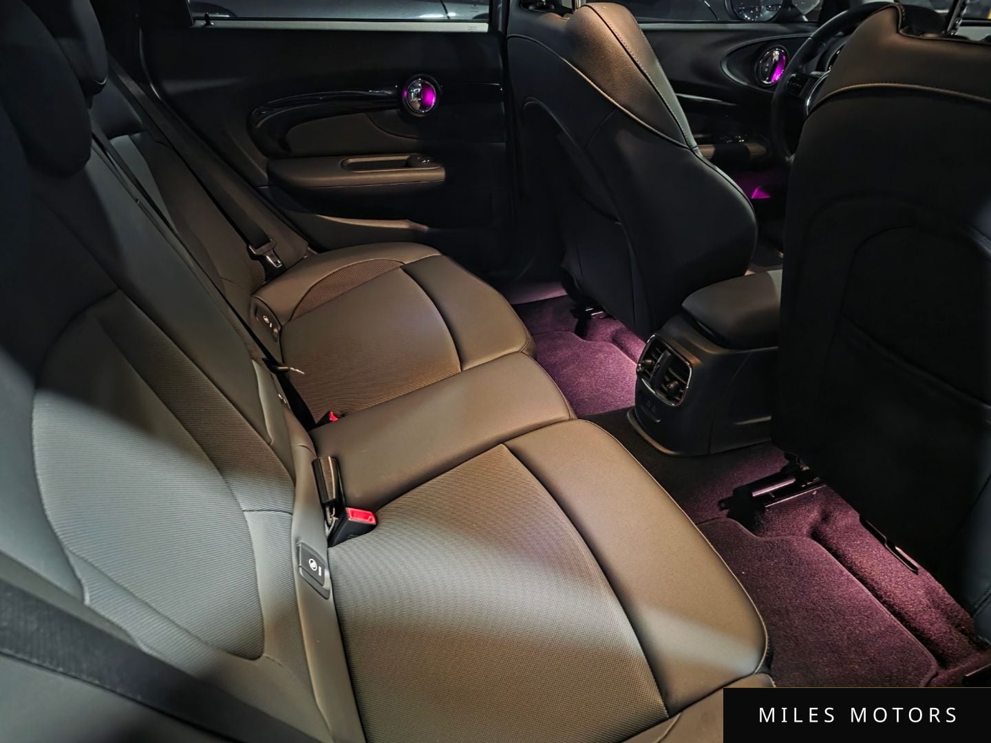 MINI Clubman 2023 — миниатюра 10