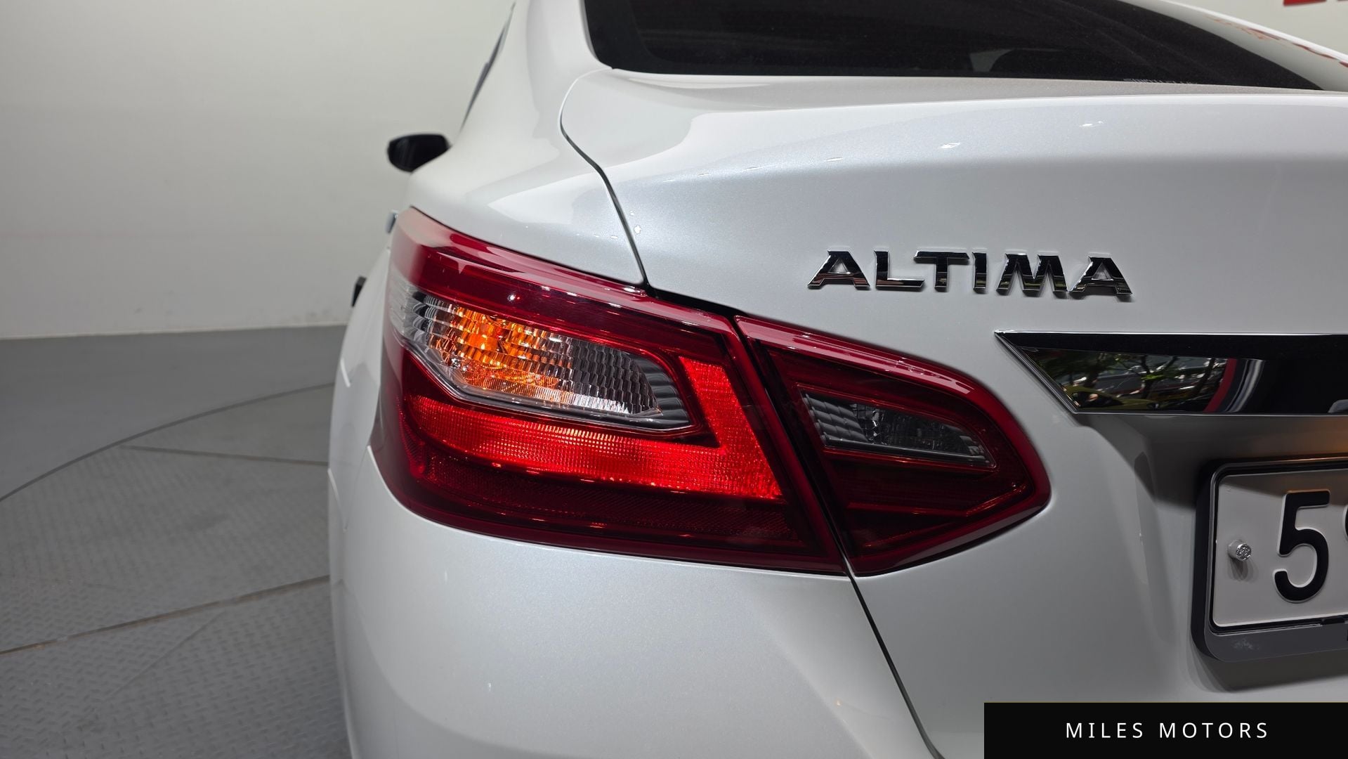 Nissan Altima 2018 — миниатюра 9
