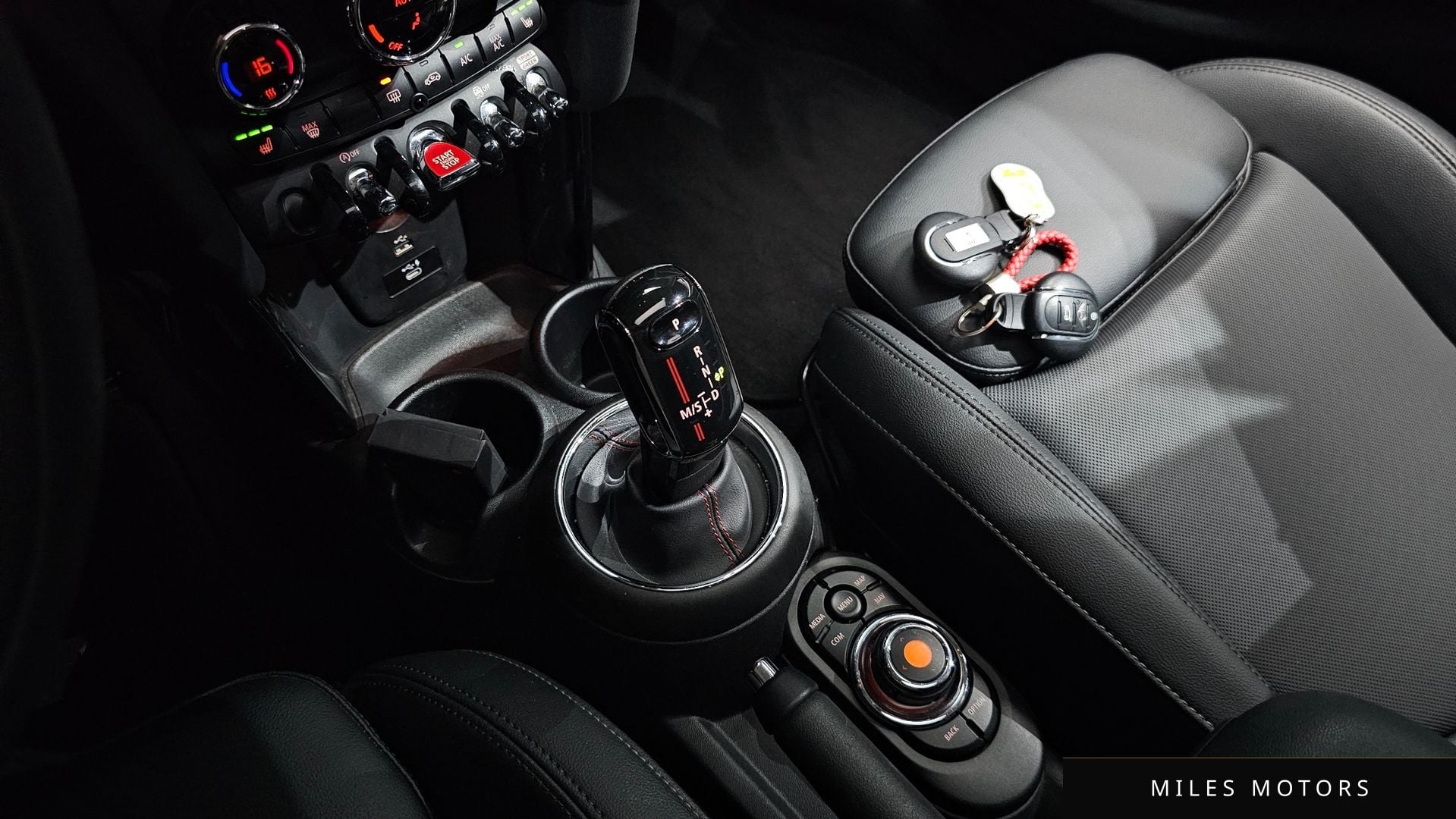 MINI Cooper S 2021 — миниатюра 11