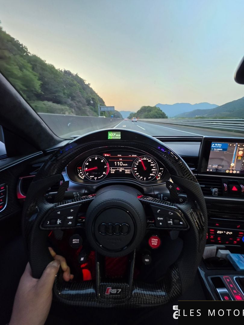 Audi RS7 2016 — миниатюра 6