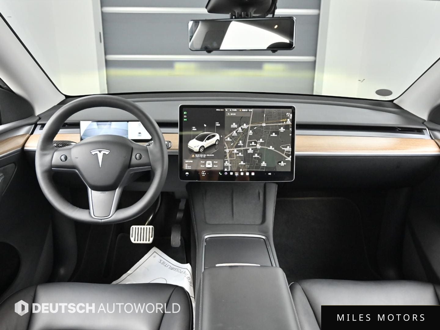 Tesla Model Y 2024 — миниатюра 7