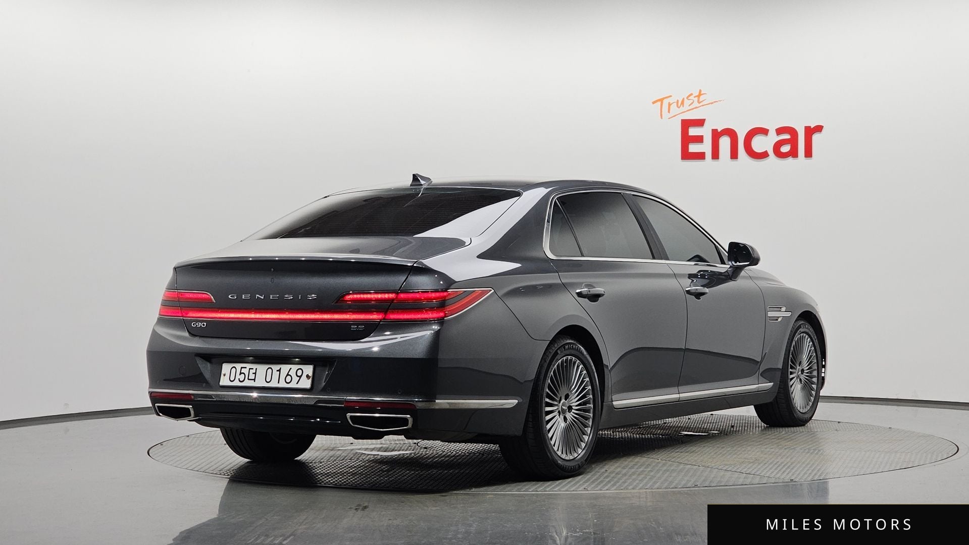 Genesis G90 2019 — миниатюра 2
