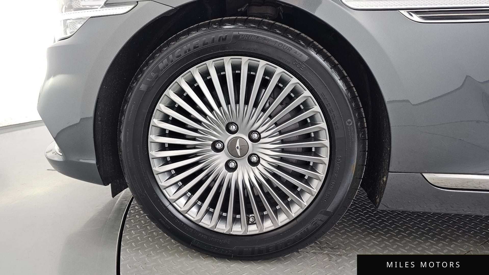 Genesis G90 2019 — миниатюра 5