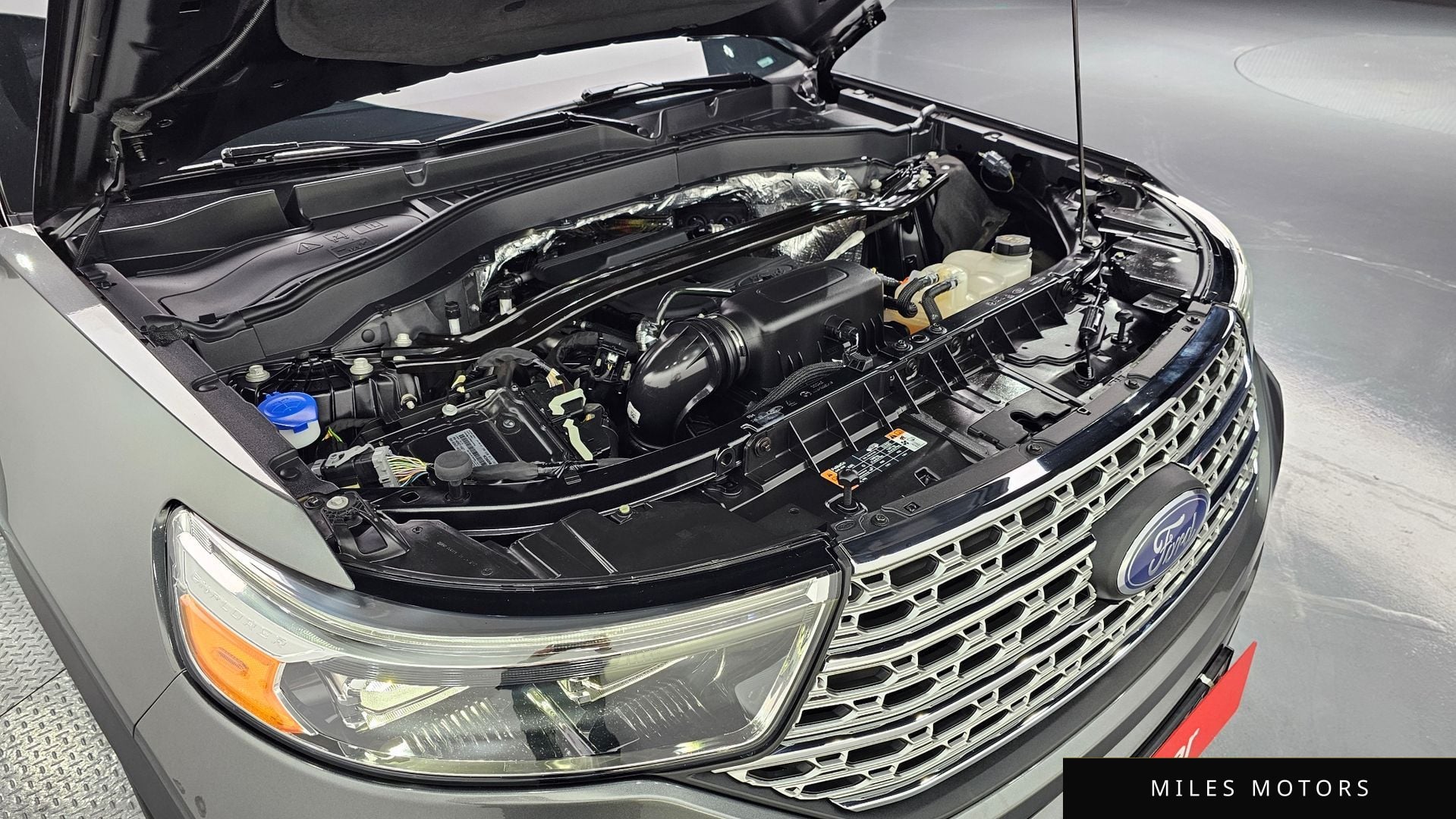Ford Explorer 2020 — миниатюра 6
