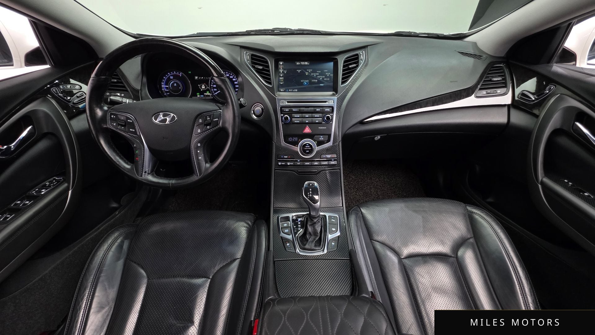Hyundai Grandeur 2016 — миниатюра 10
