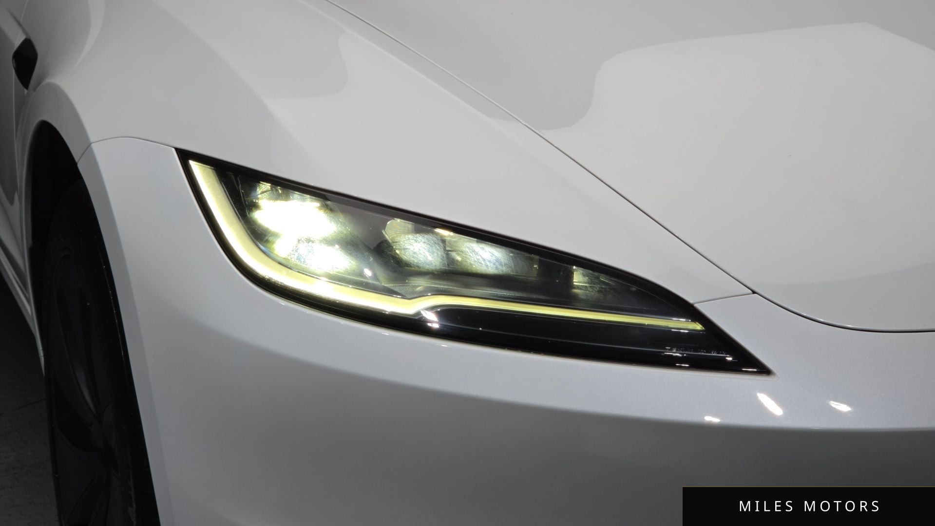 Tesla Model 3 2024 — миниатюра 8