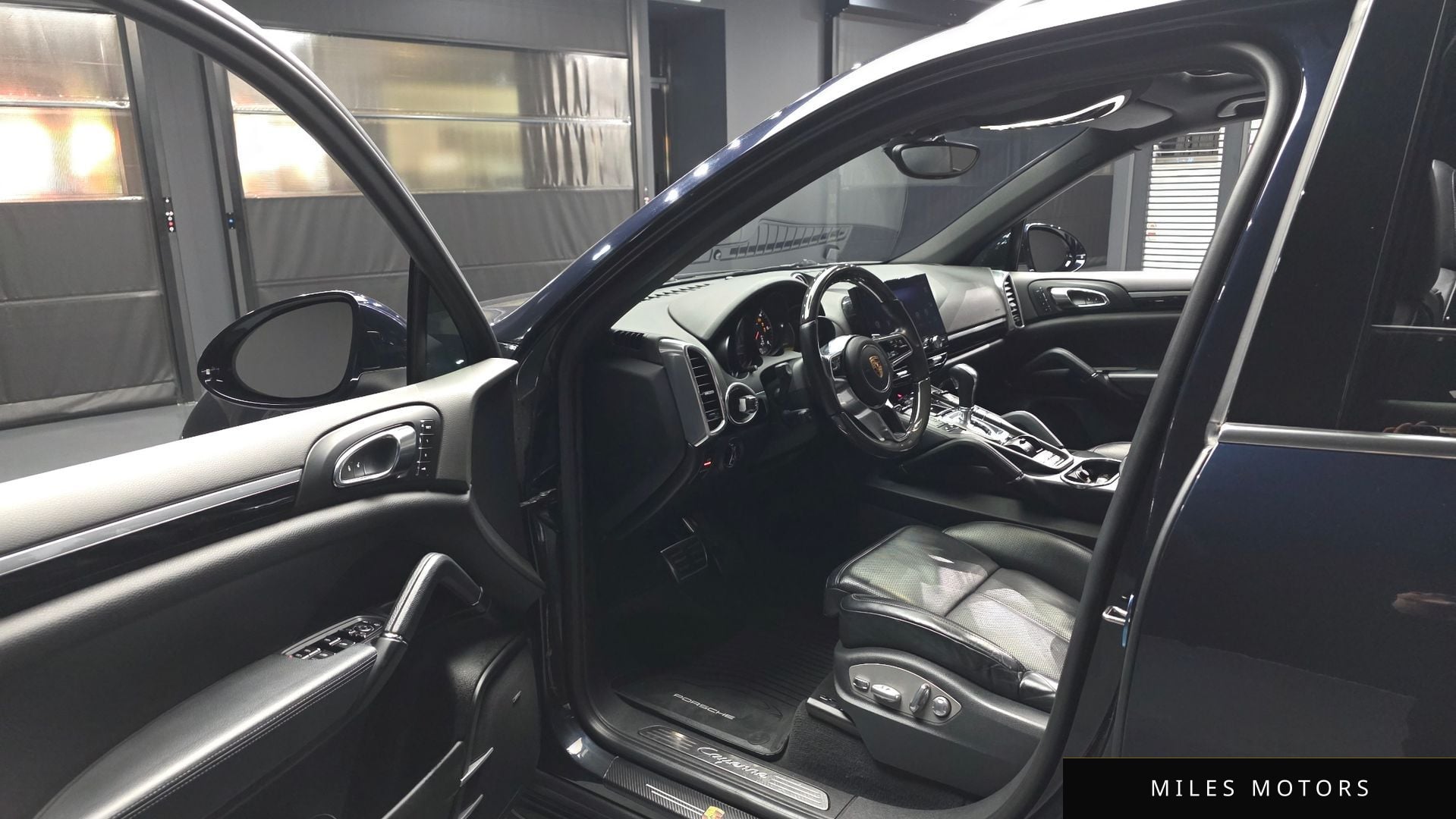 Porsche Cayenne 2016 — миниатюра 12