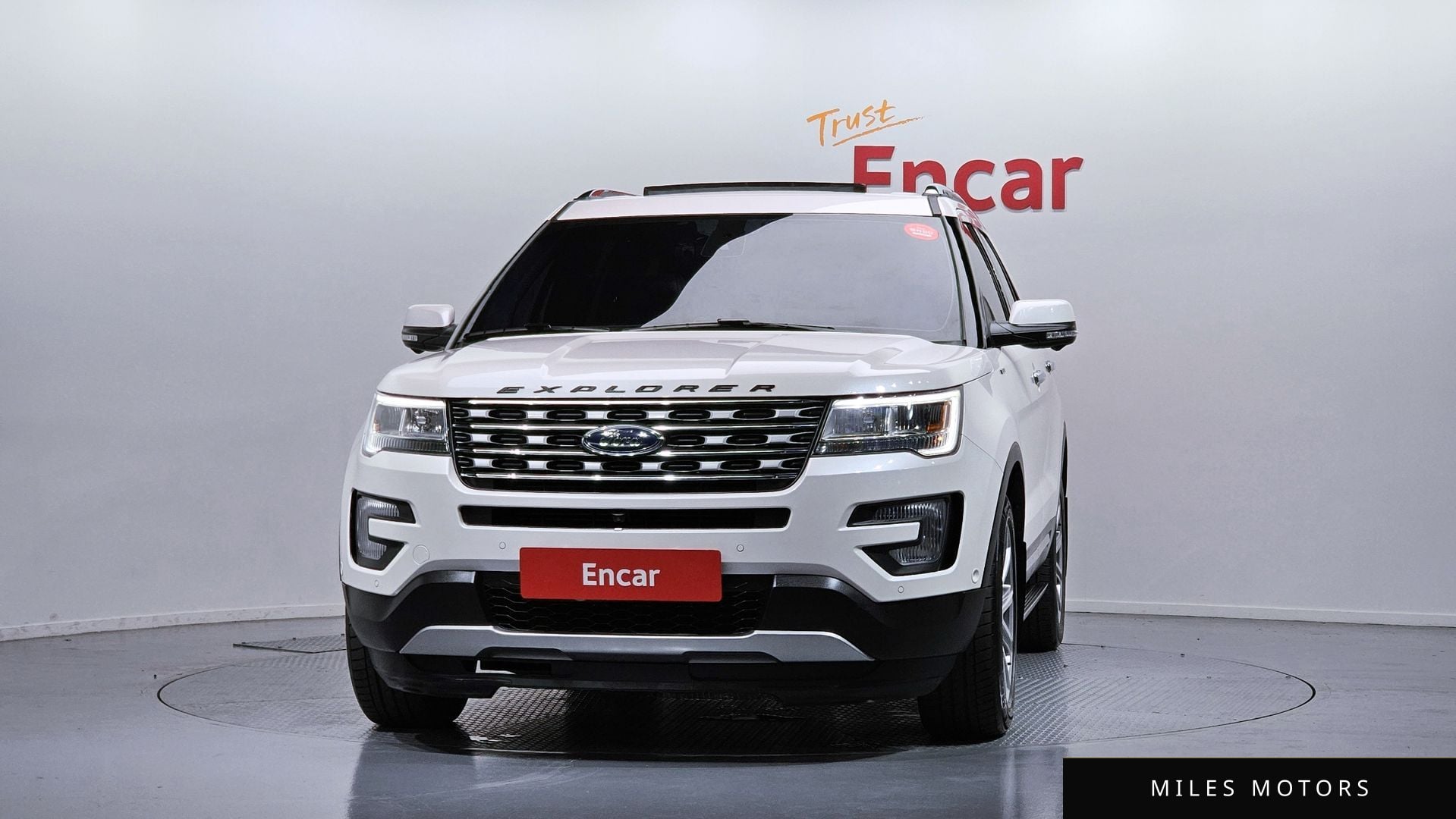 Ford Explorer 2017 — миниатюра 3