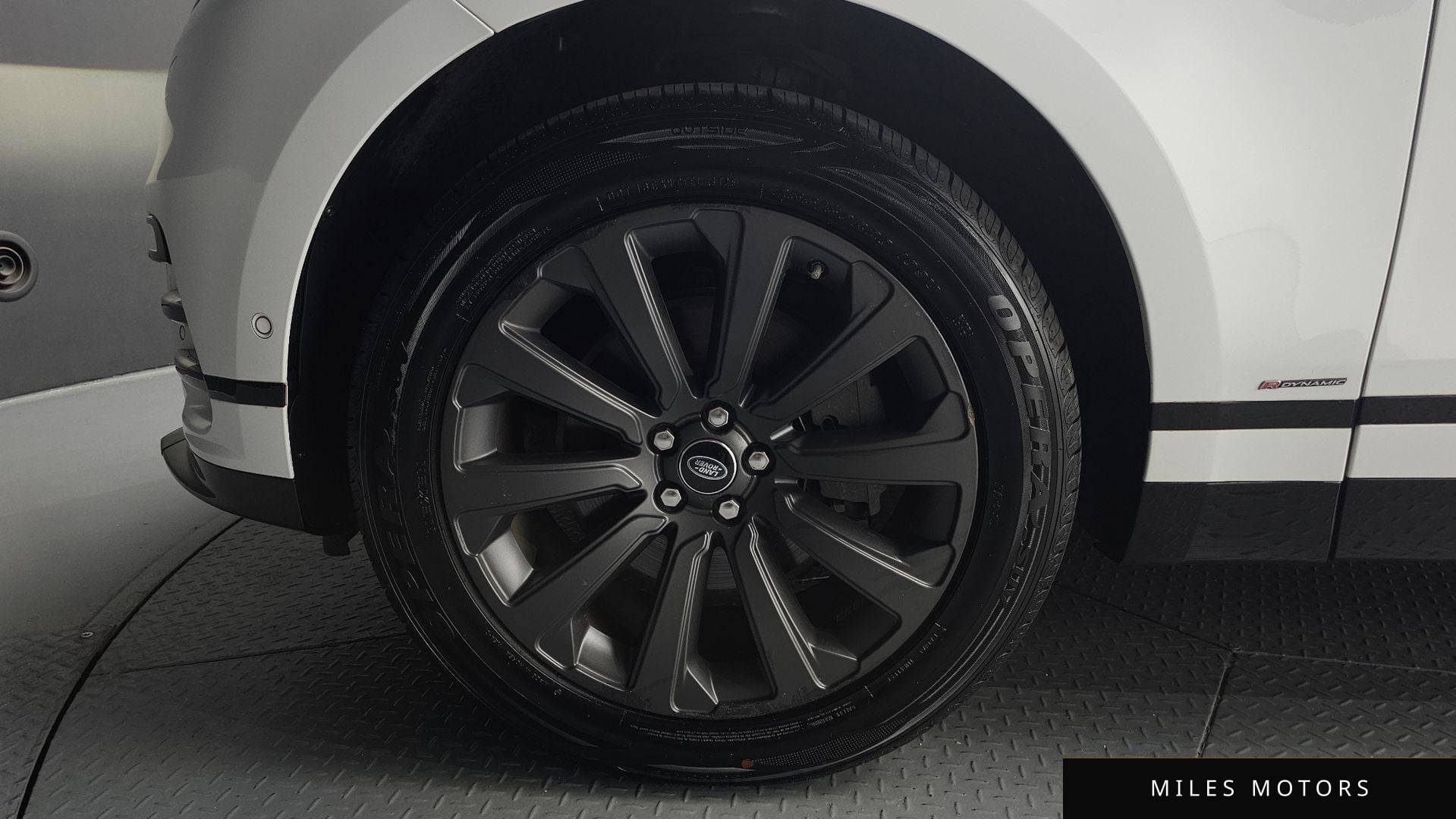 Land Rover Range Rover Velar 2018 — миниатюра 4