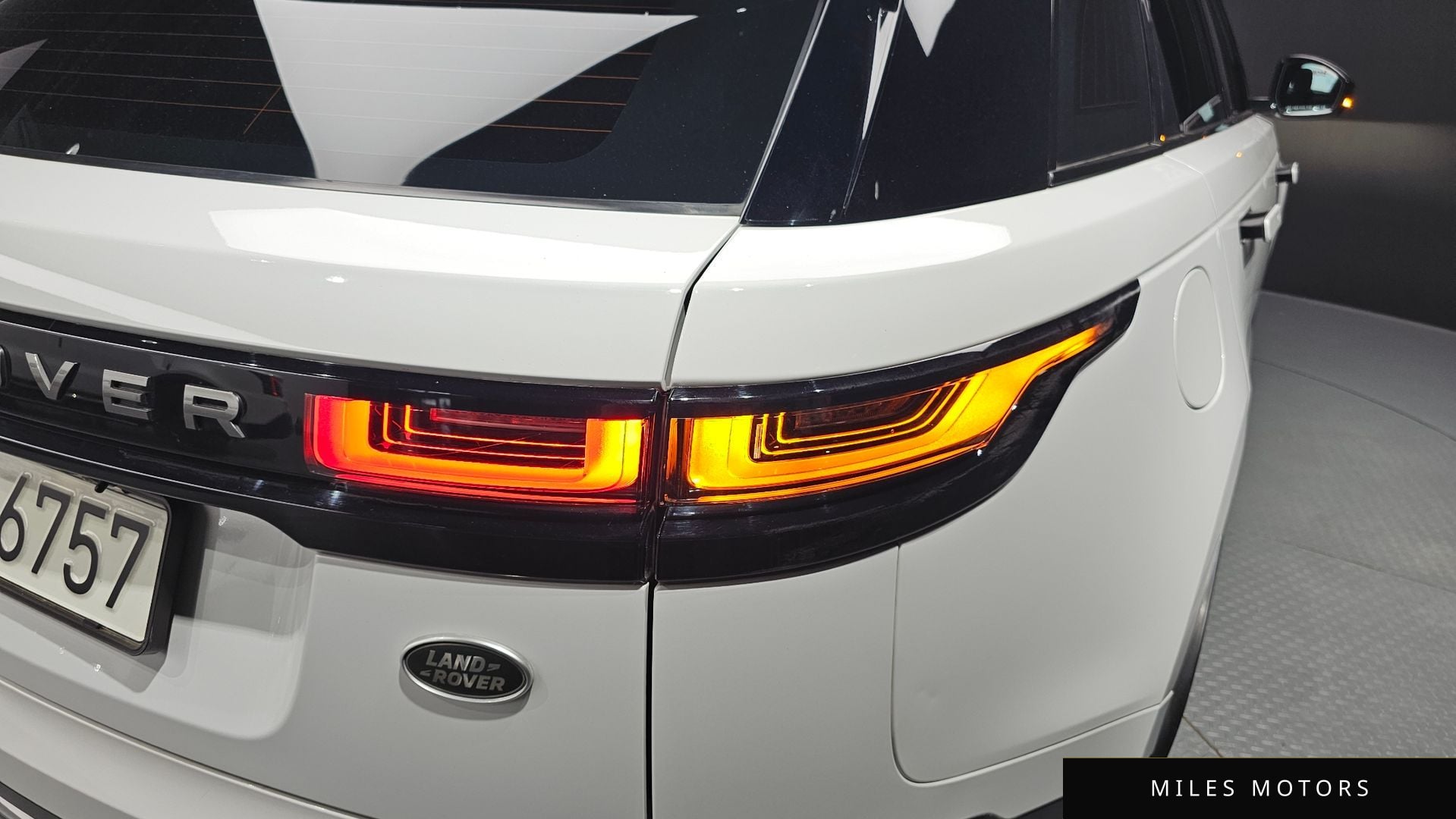 Land Rover Range Rover Velar 2018 — миниатюра 8