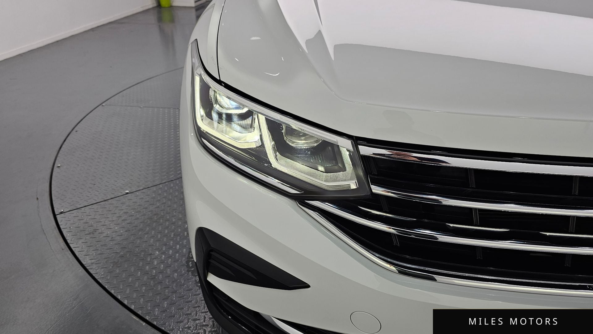 Volkswagen Tiguan 2023 — миниатюра 8