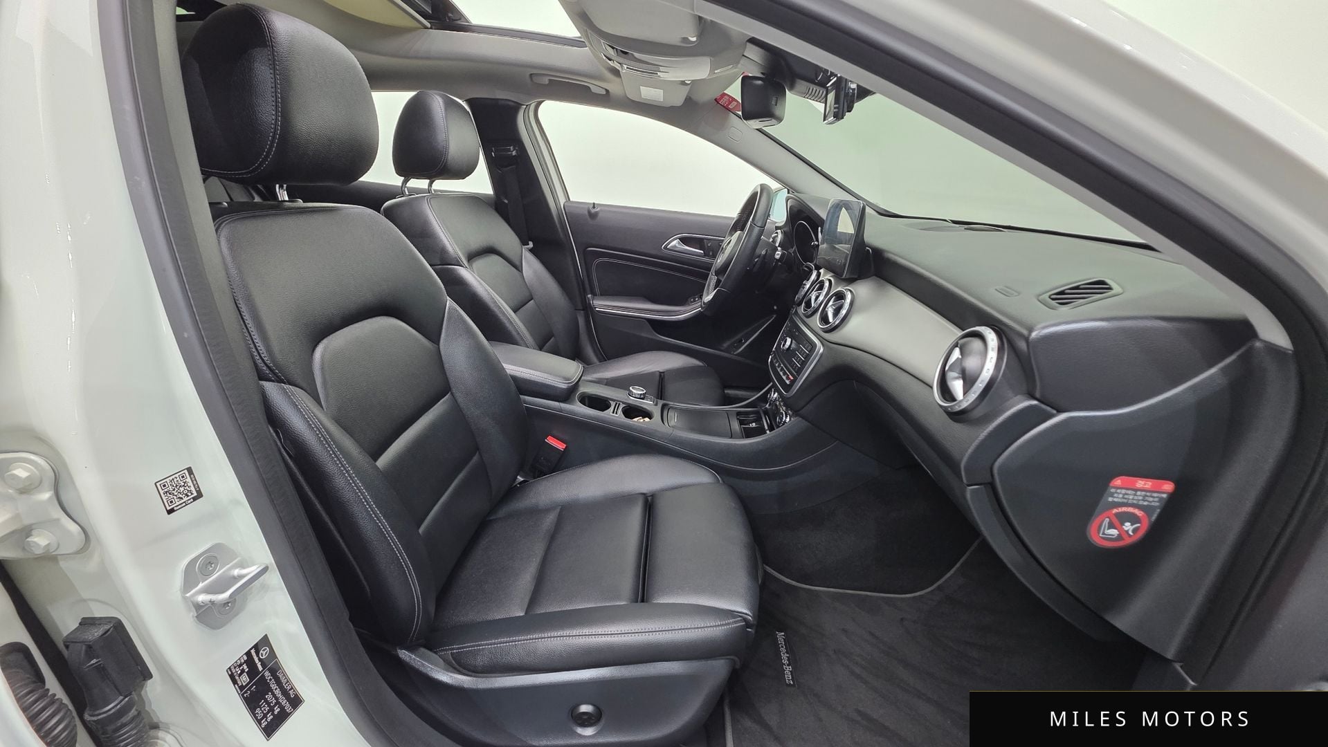 Mercedes-Benz GLA-Class X156 2017 — миниатюра 10