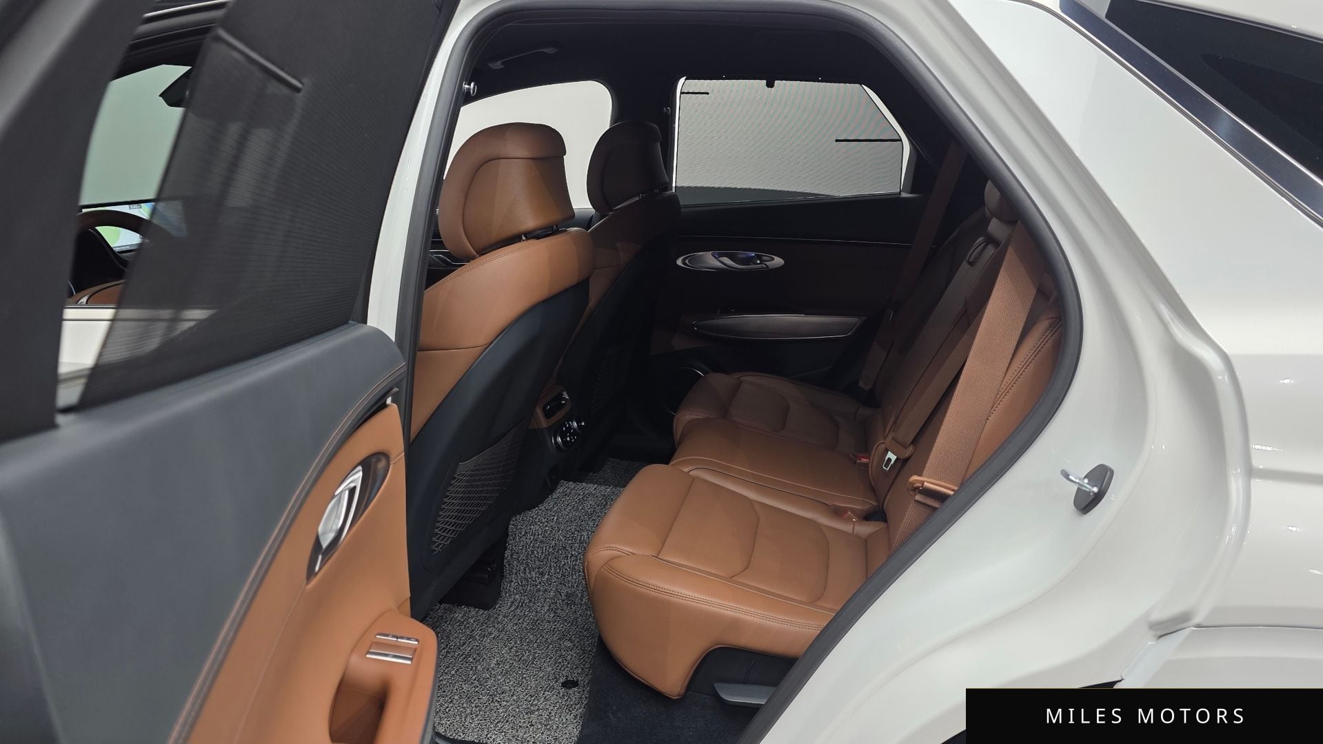 Genesis GV70 2024 — миниатюра 11