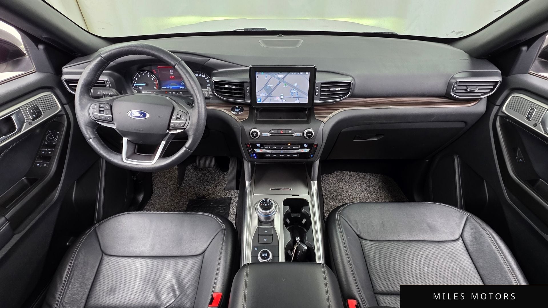 Ford Explorer 2020 — миниатюра 10
