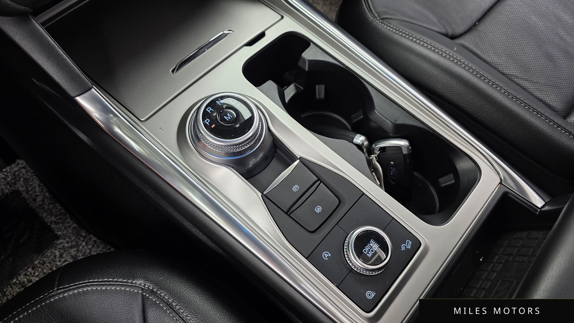 Ford Explorer 2020 — миниатюра 12