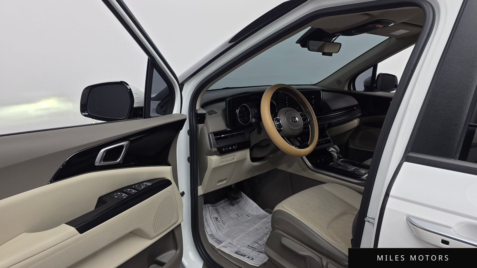 Kia Carnival 2021 — миниатюра 10