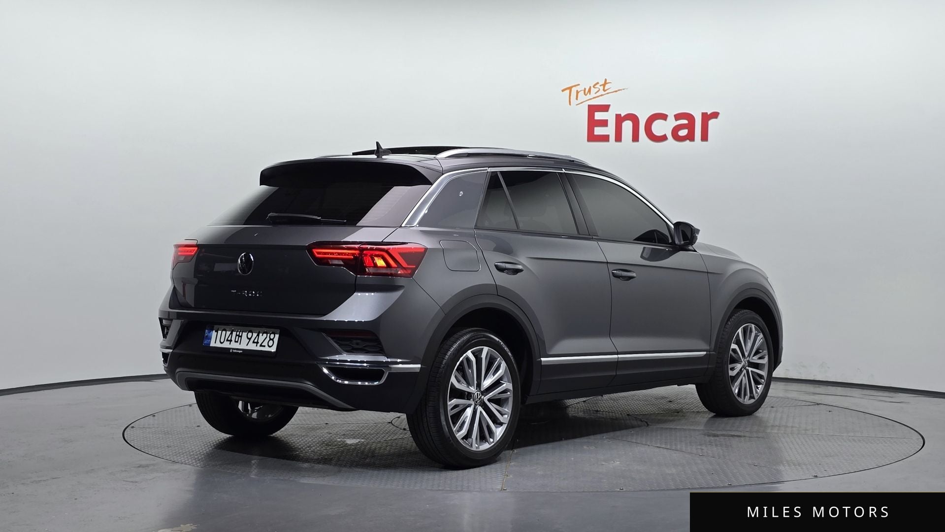 Volkswagen T-Roc 2021 — миниатюра 2