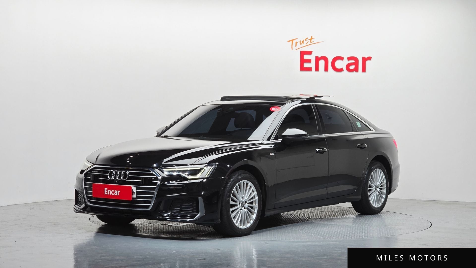 Audi A6 (C8) 2020 — фото 1 из 12