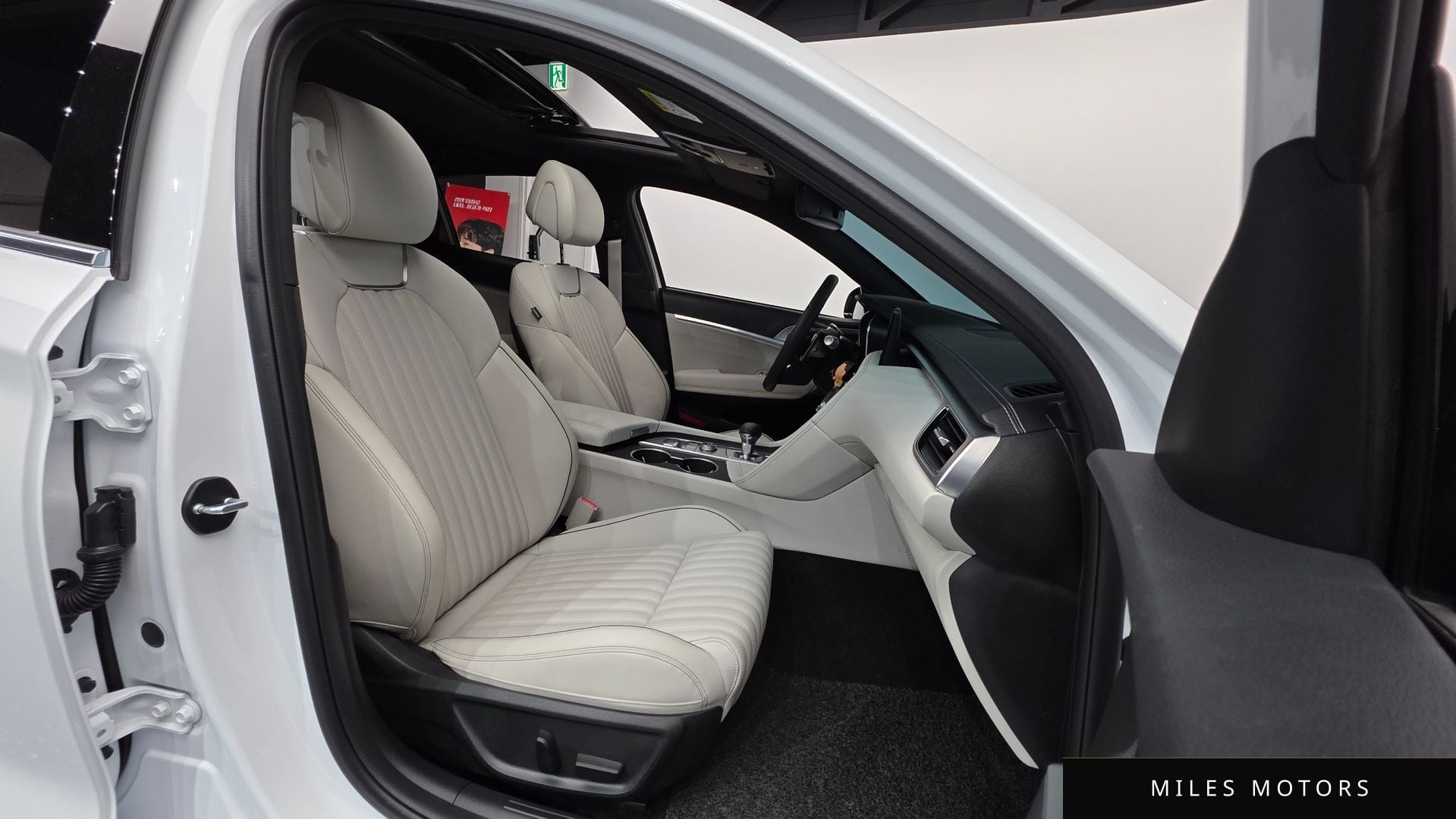 Genesis G70 2024 — миниатюра 10