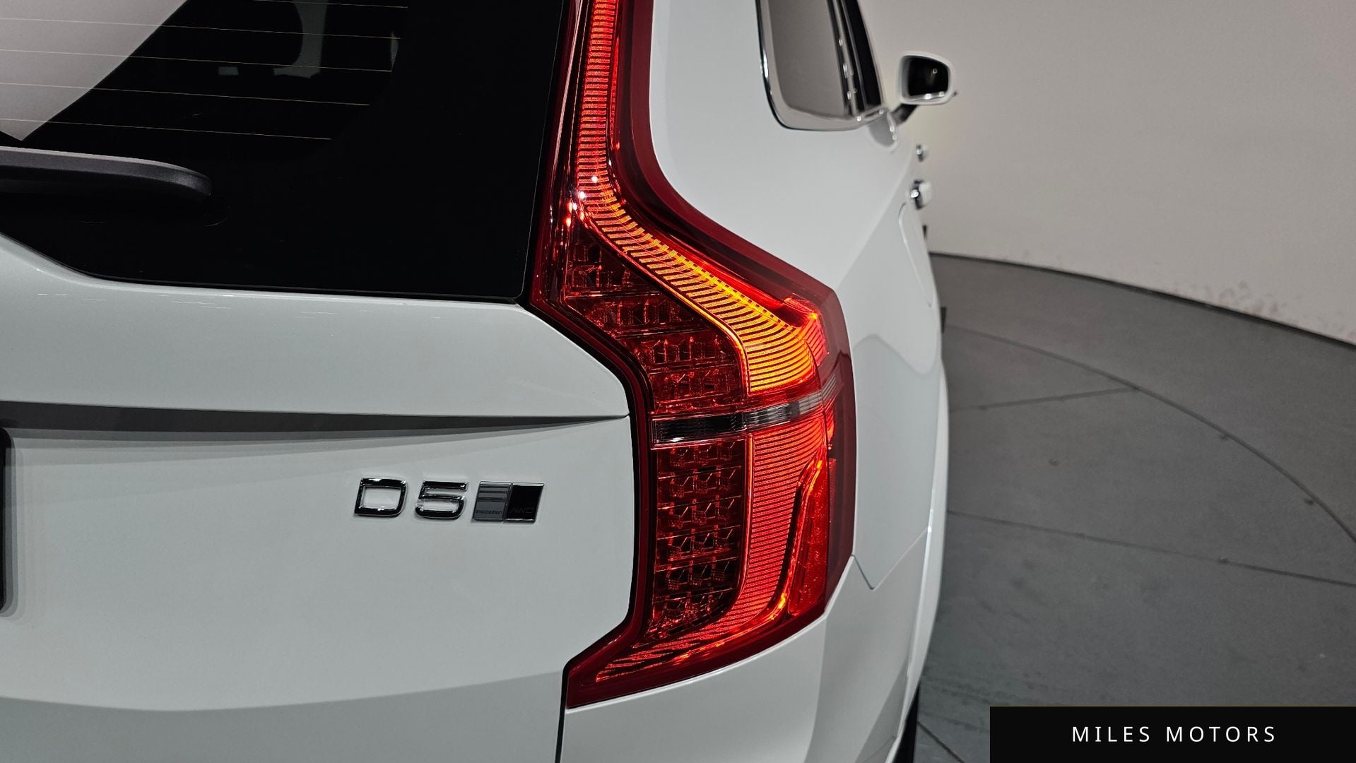 Volvo XC90 2019 — миниатюра 8