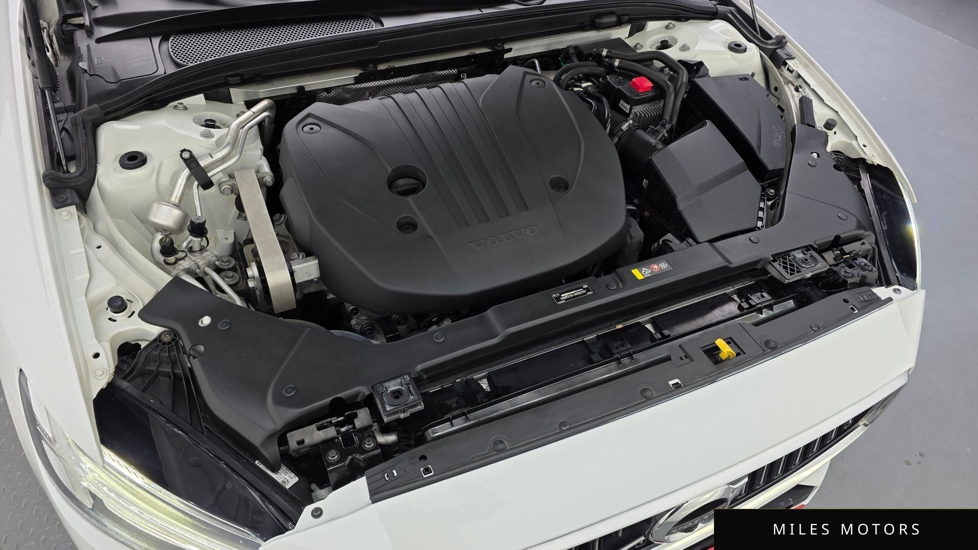 Volvo S60 2021 — миниатюра 5
