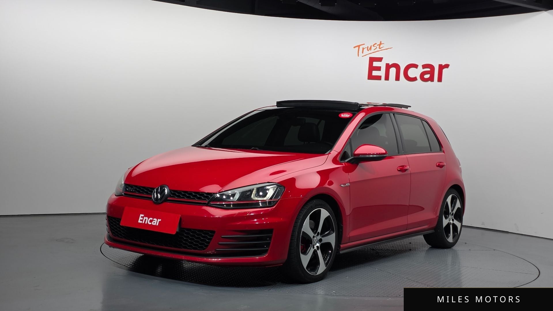Volkswagen Golf 2015 — фото 1 из 12