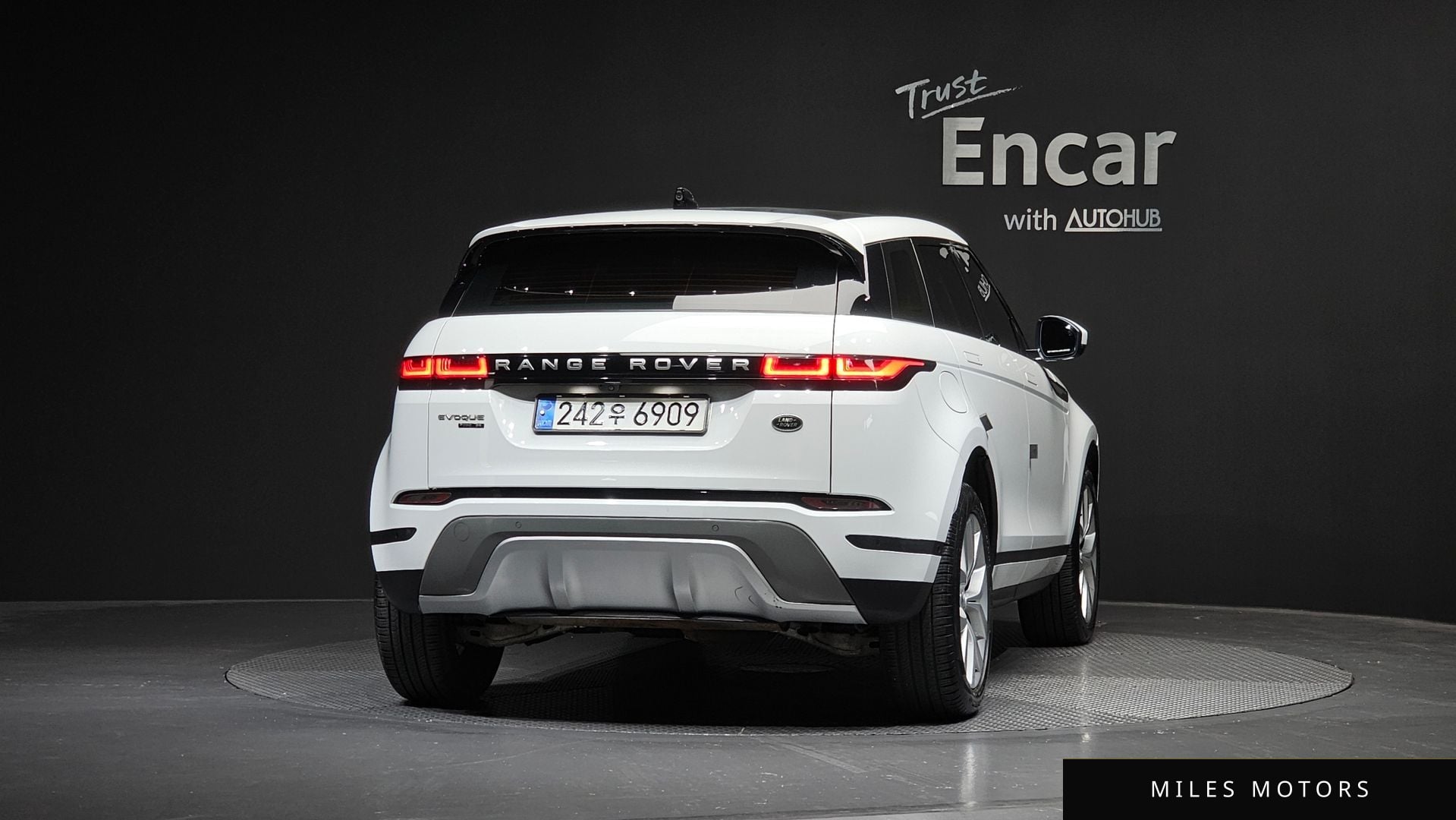 Land Rover Range Rover Evoque 2020 — миниатюра 4