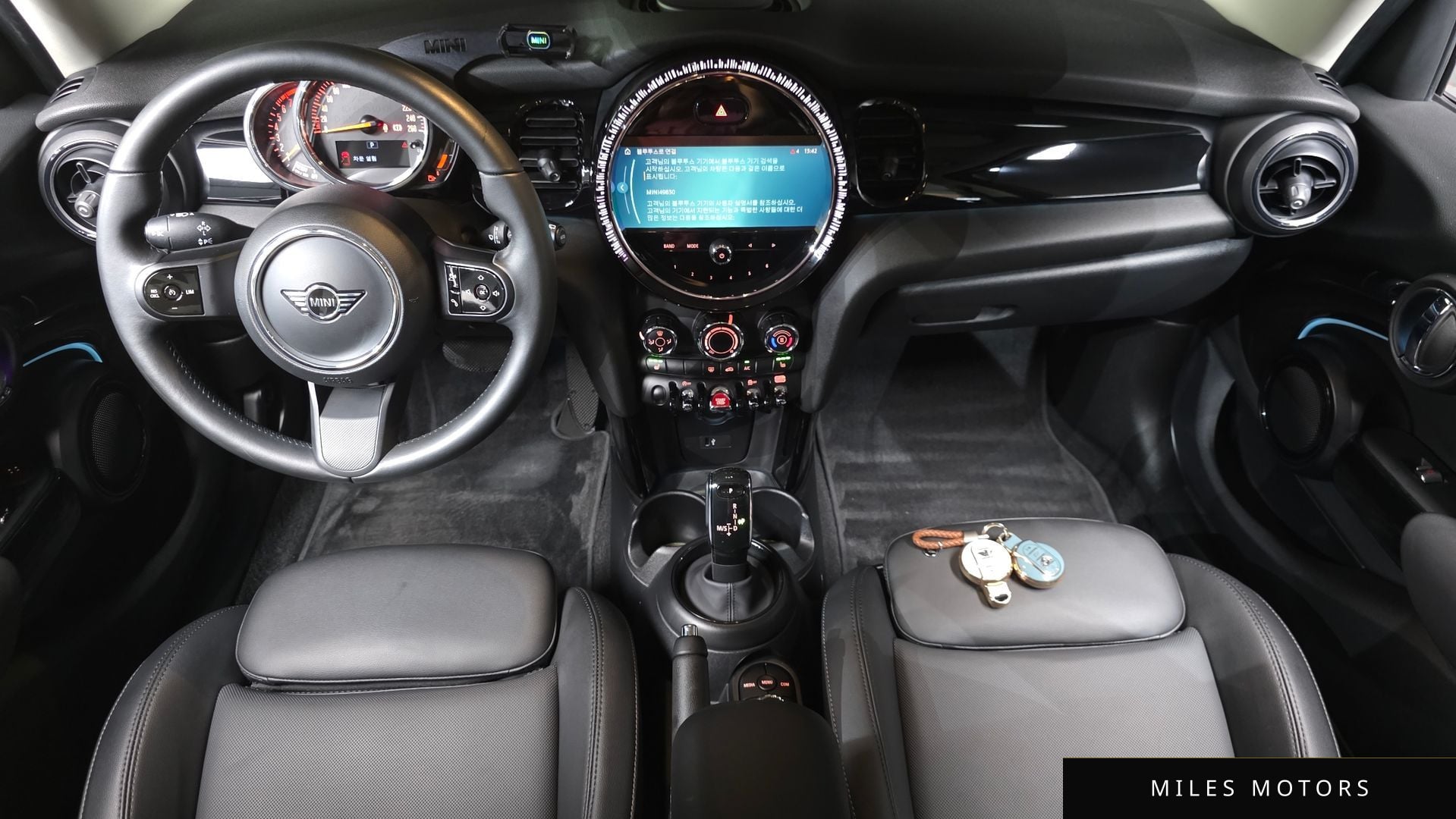 MINI Cooper 2022 — миниатюра 10