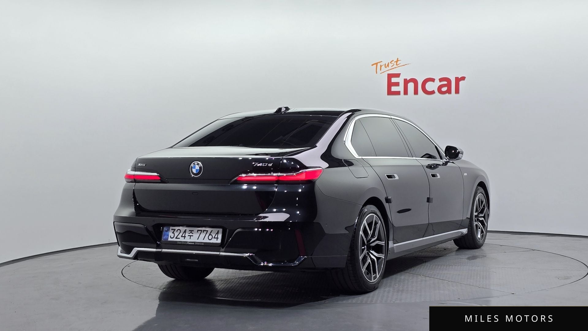 BMW 7 Series (G70) 2025 — миниатюра 2