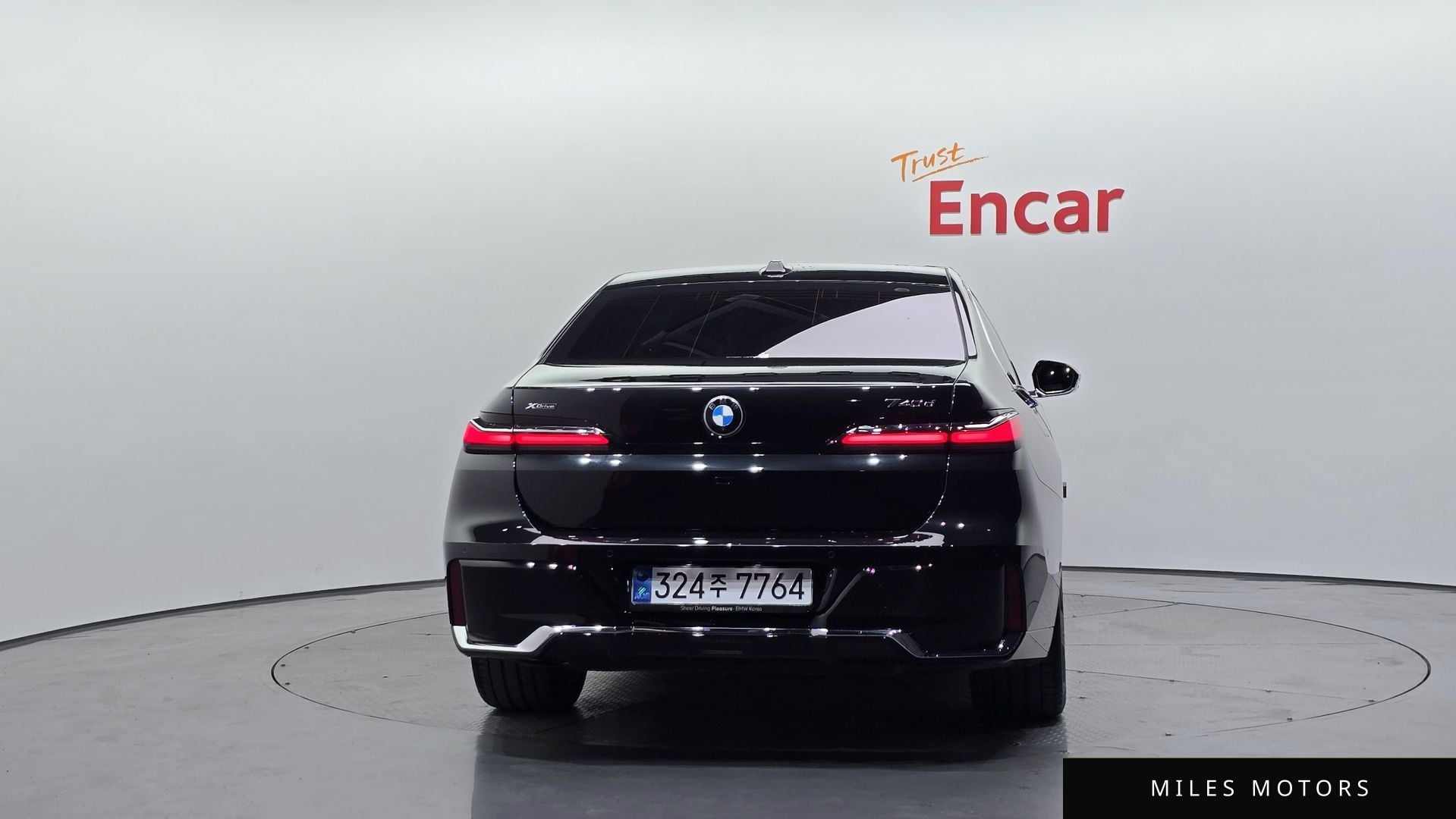 BMW 7 Series (G70) 2025 — миниатюра 4