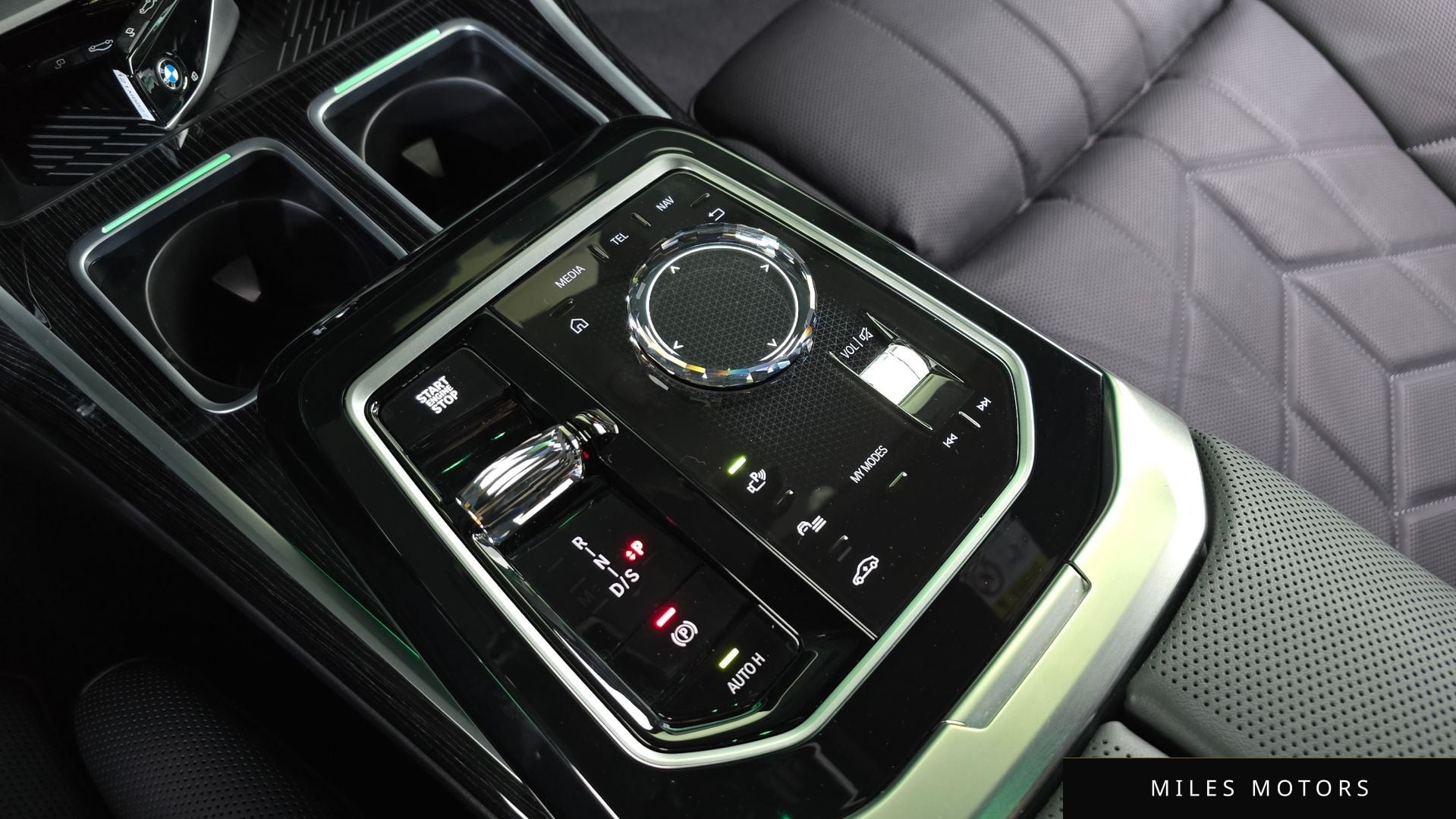 BMW 7 Series (G70) 2025 — миниатюра 12