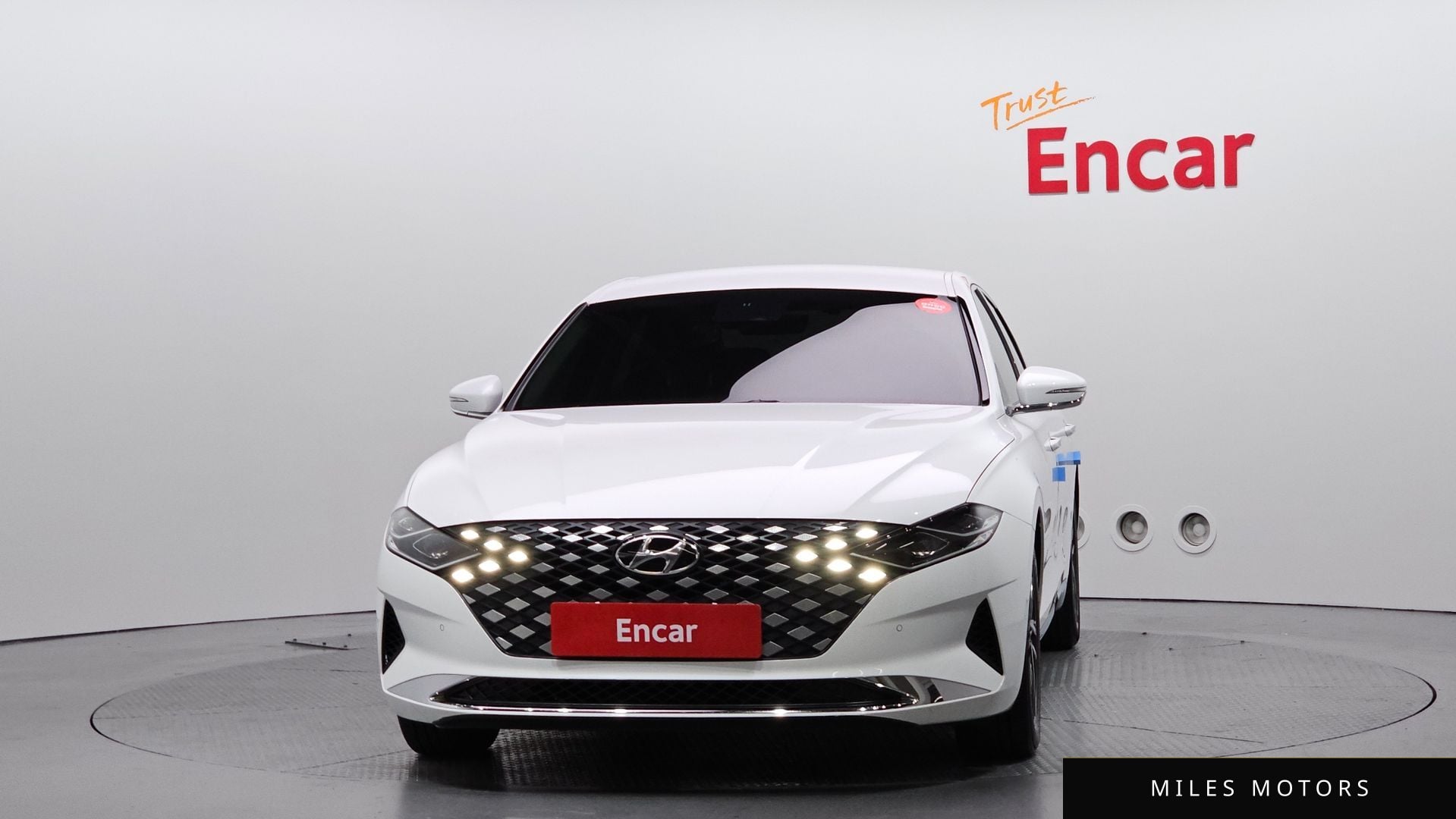 Hyundai Grandeur 2023 — миниатюра 3